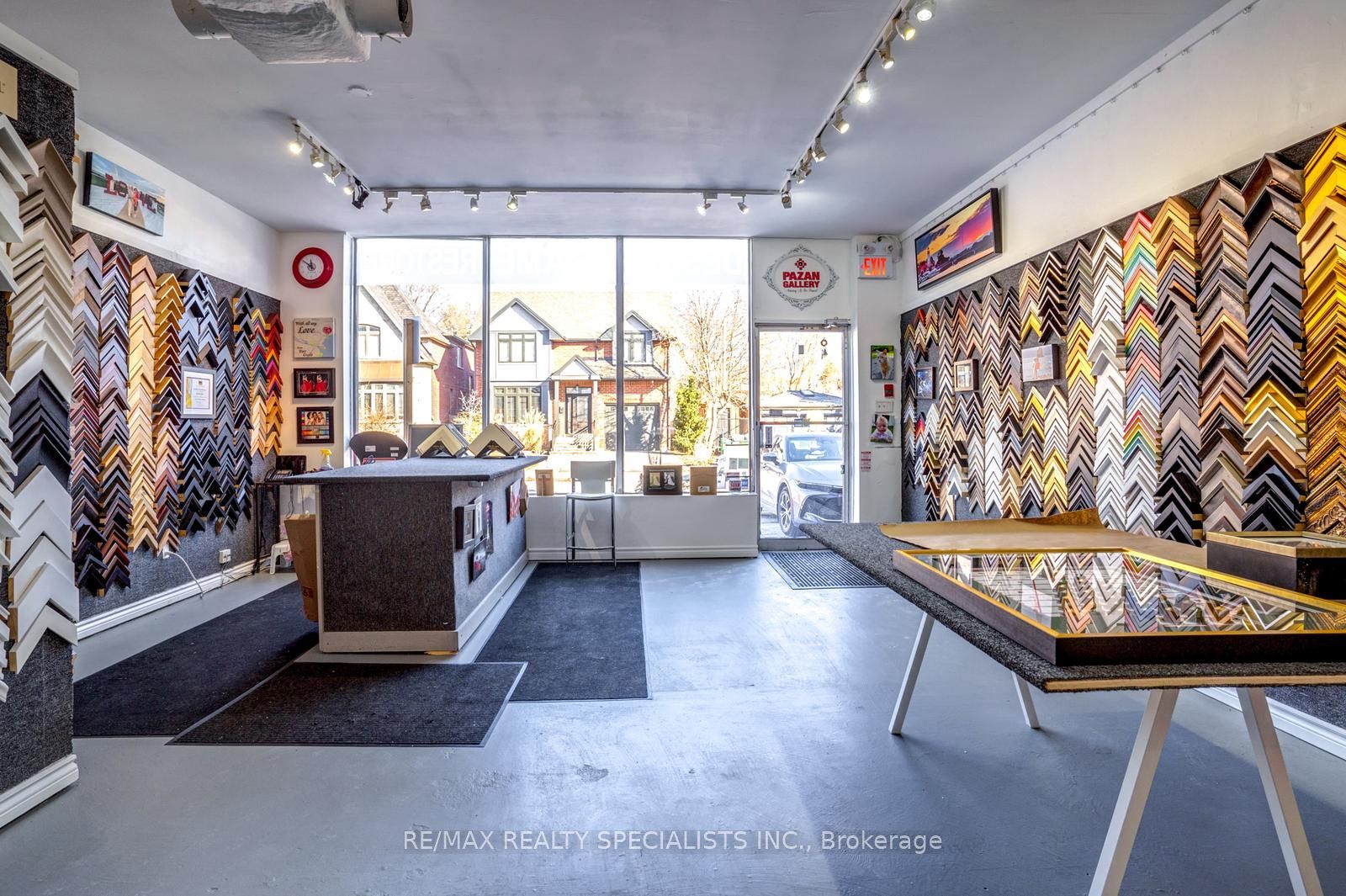 6 Brant Avenue Property Photo 19