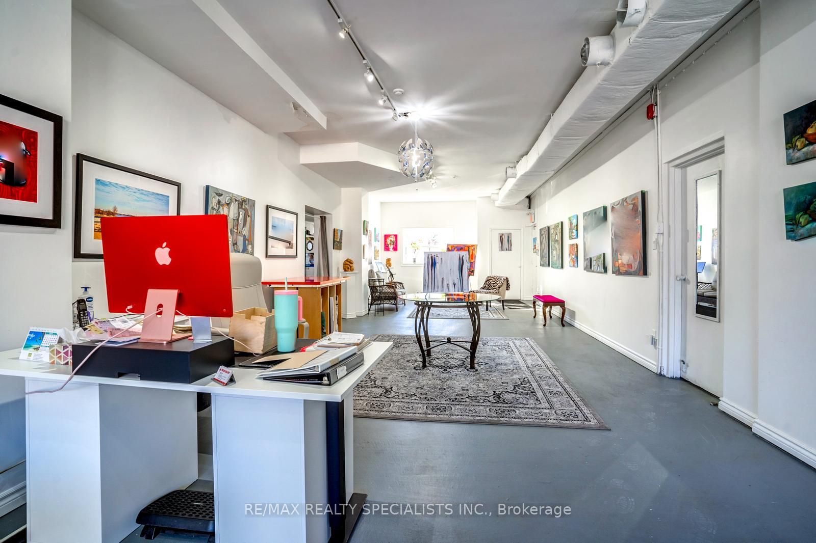 6 Brant Avenue Property Photo 22