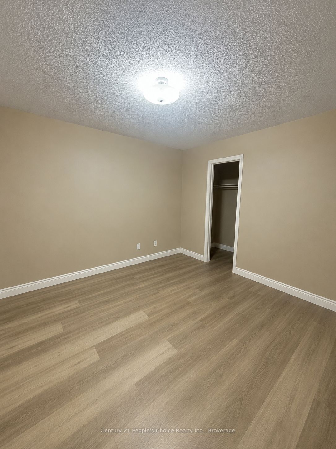 670 Macbeth Heights Property Photo 5