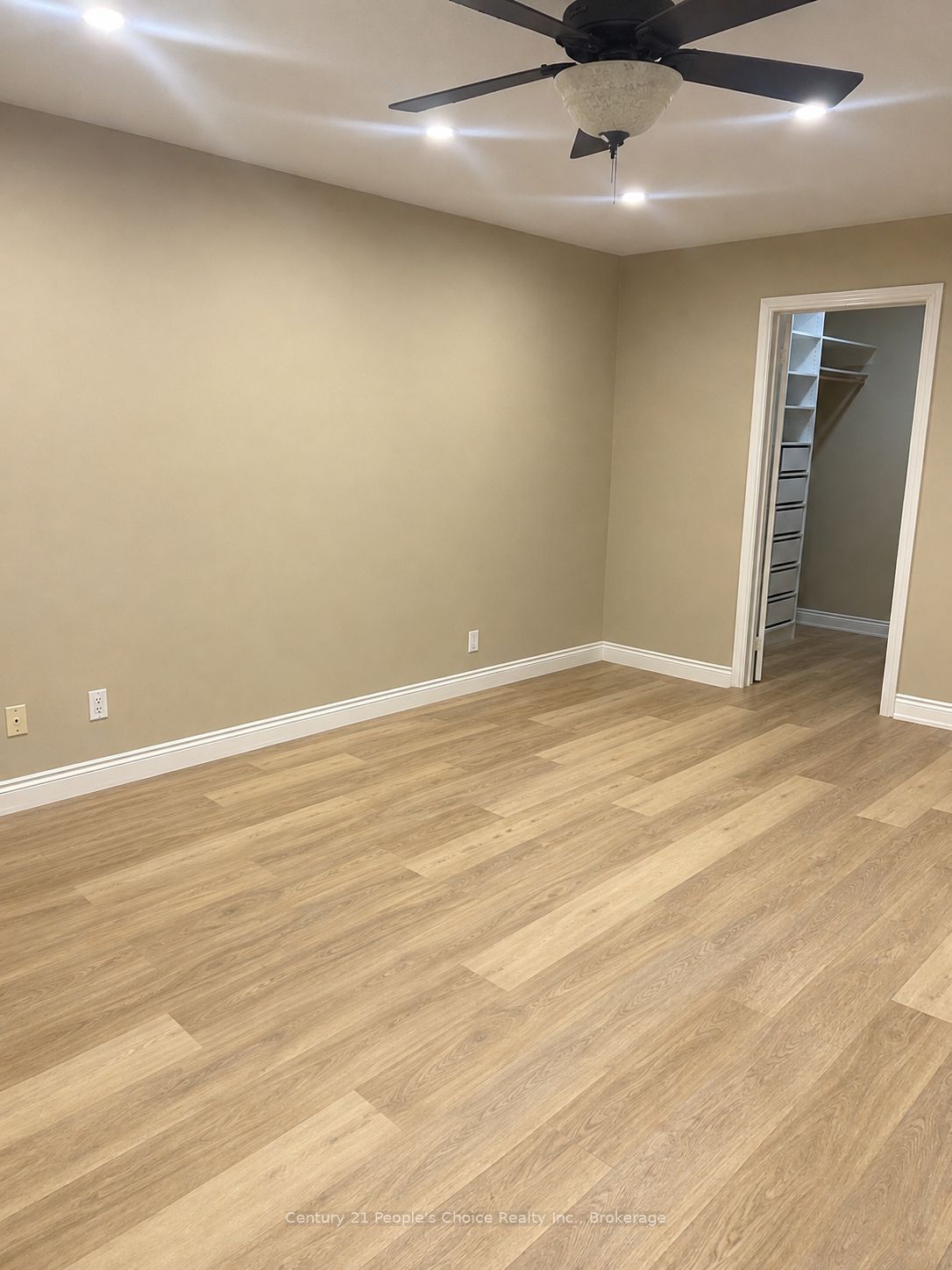 670 Macbeth Heights Property Photo 6