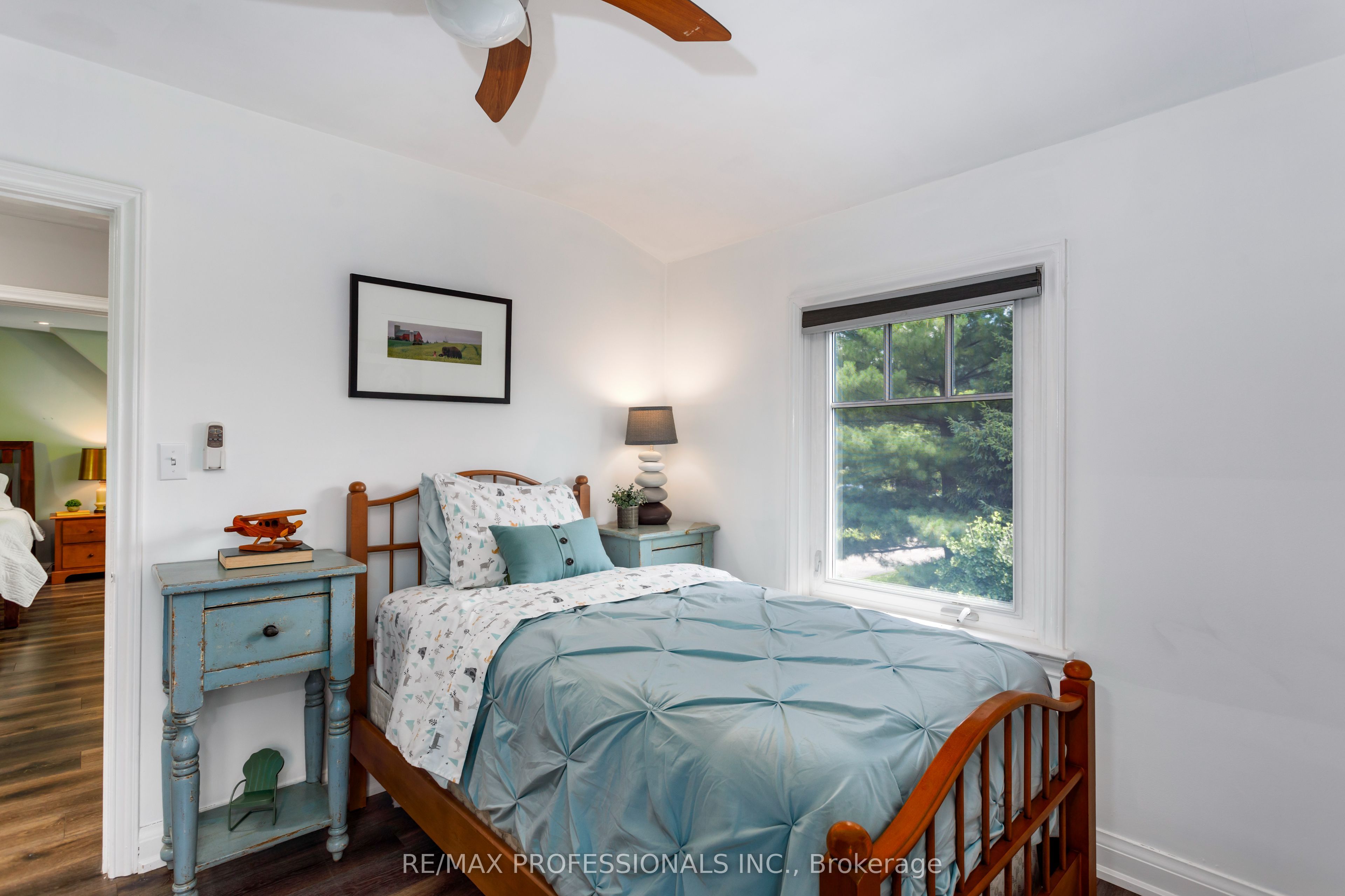 1364 Islington Avenue Property Photo 22