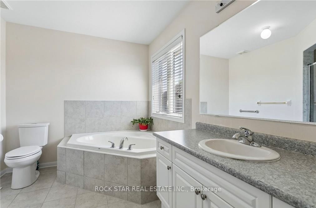 10 Klemscott Road Property Photo 21