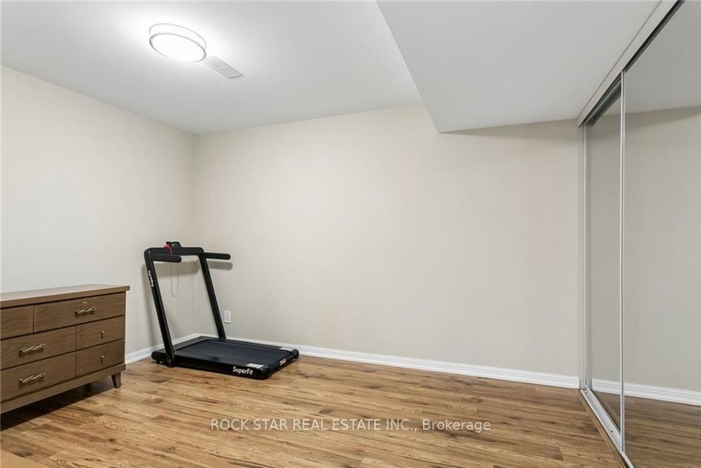 10 Klemscott Road Property Photo 29