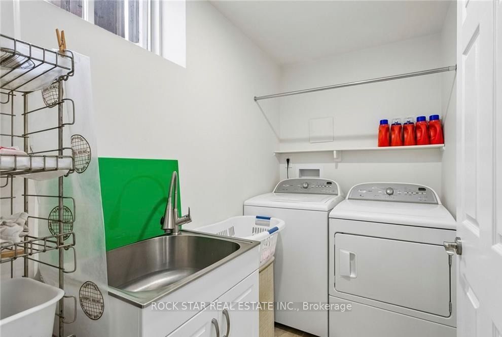 10 Klemscott Road Property Photo 32