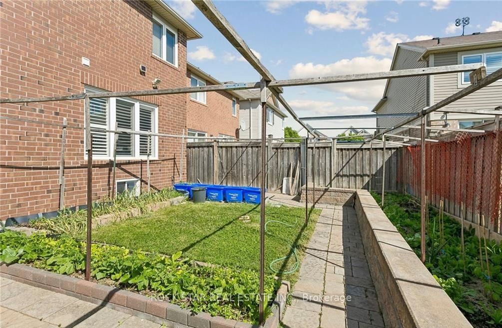 10 Klemscott Road Property Photo 34