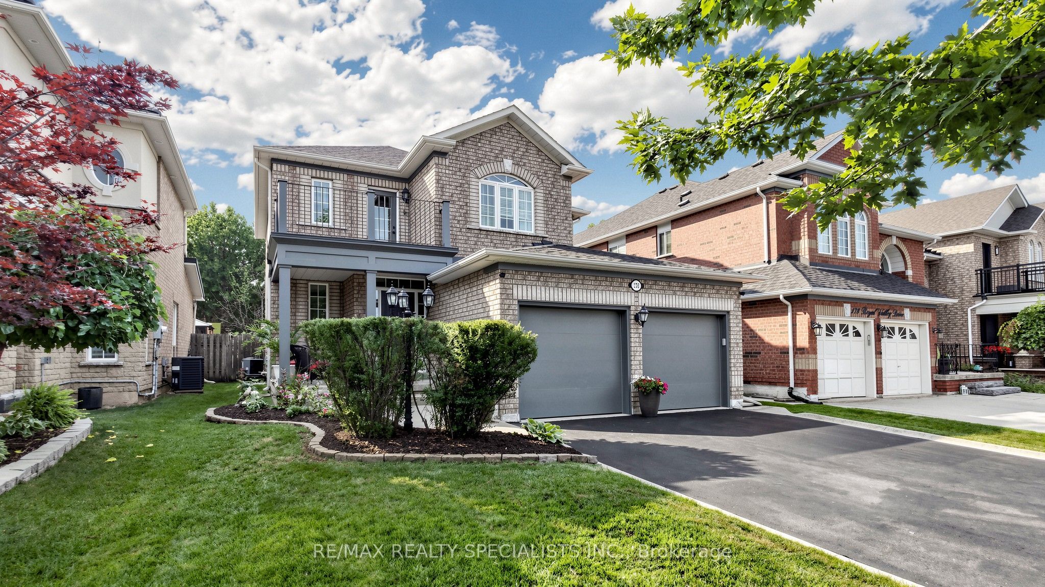 176 Royal Valley Drive Property Photo 3