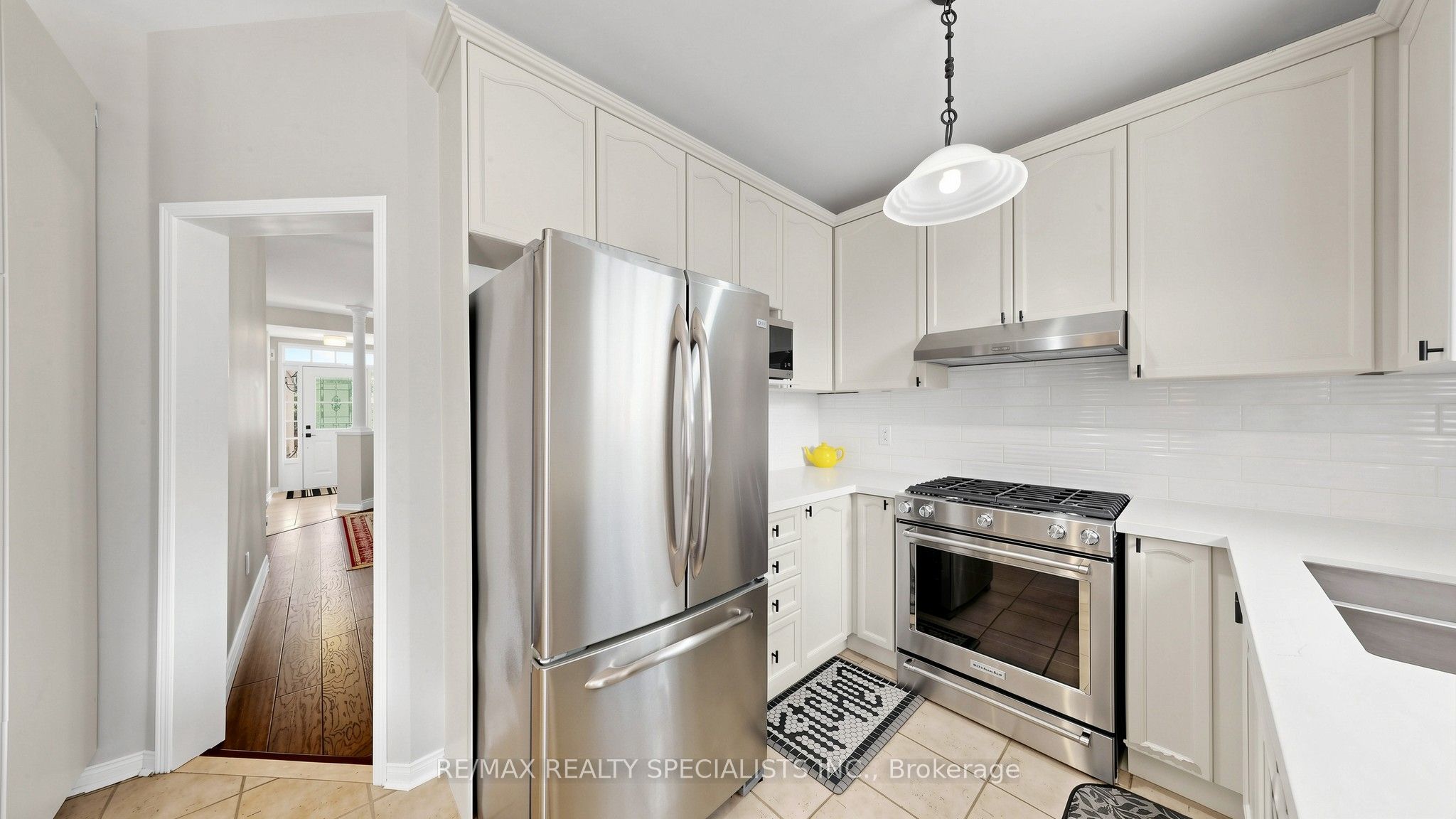 176 Royal Valley Drive Property Photo 16