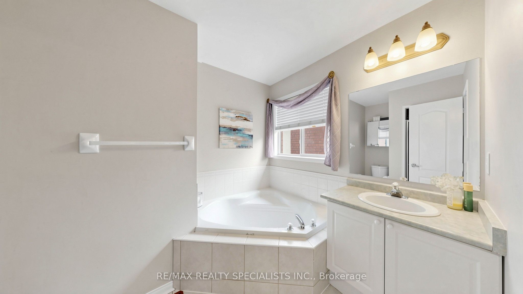 176 Royal Valley Drive Property Photo 31