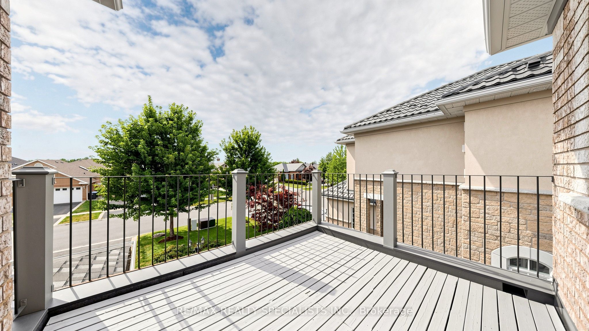 176 Royal Valley Drive Property Photo 41