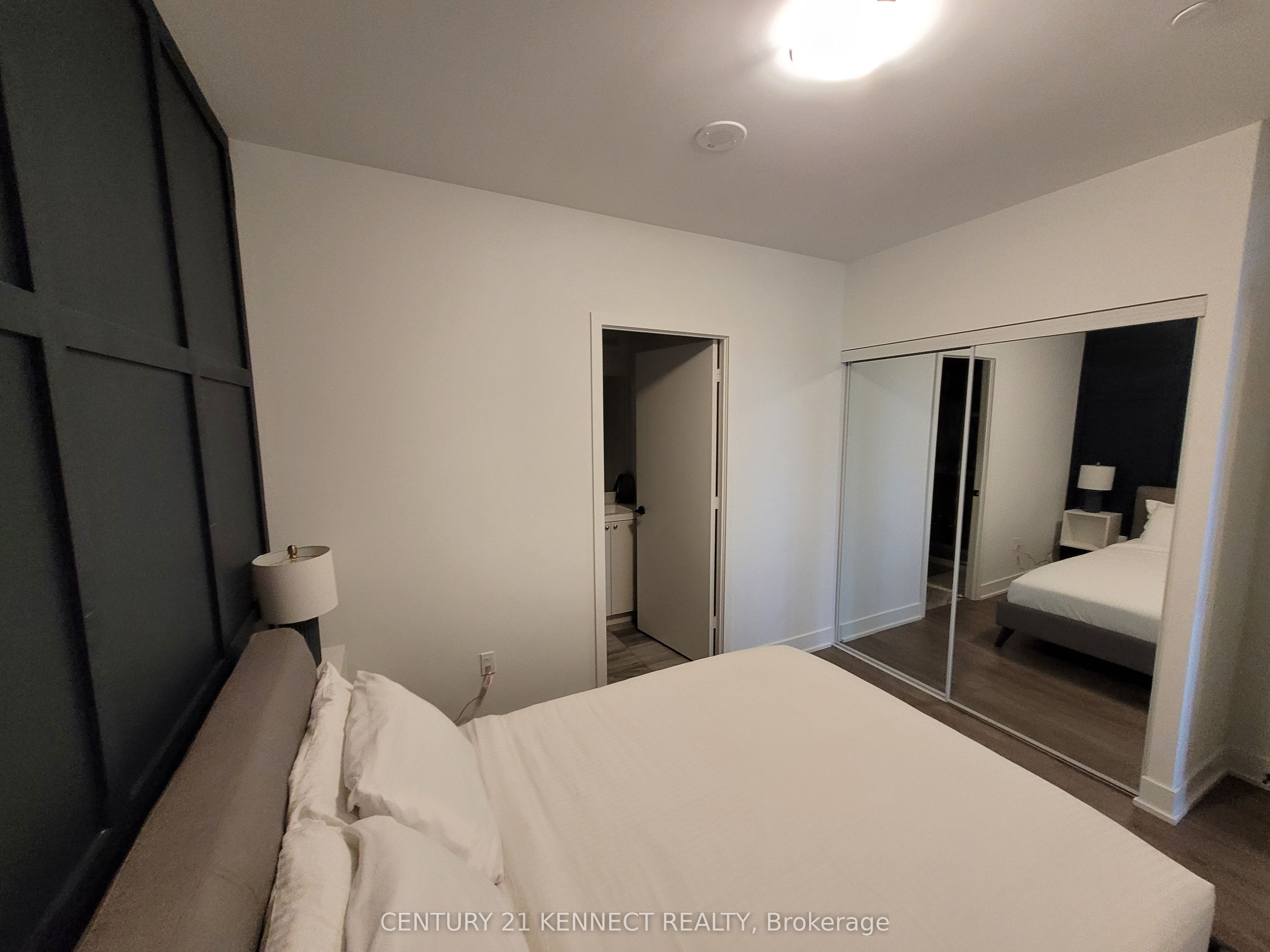 60 George Butchart Drive Th02 Property Photo 13
