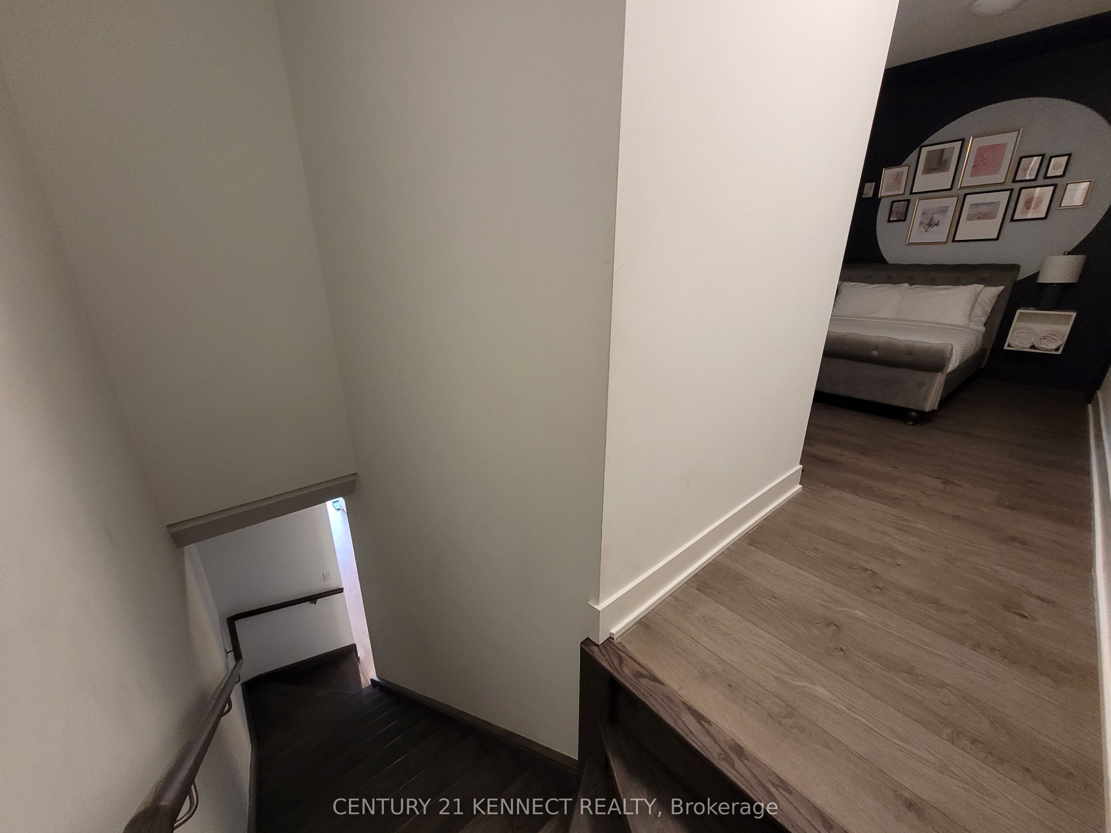 60 George Butchart Drive Th02 Property Photo 16