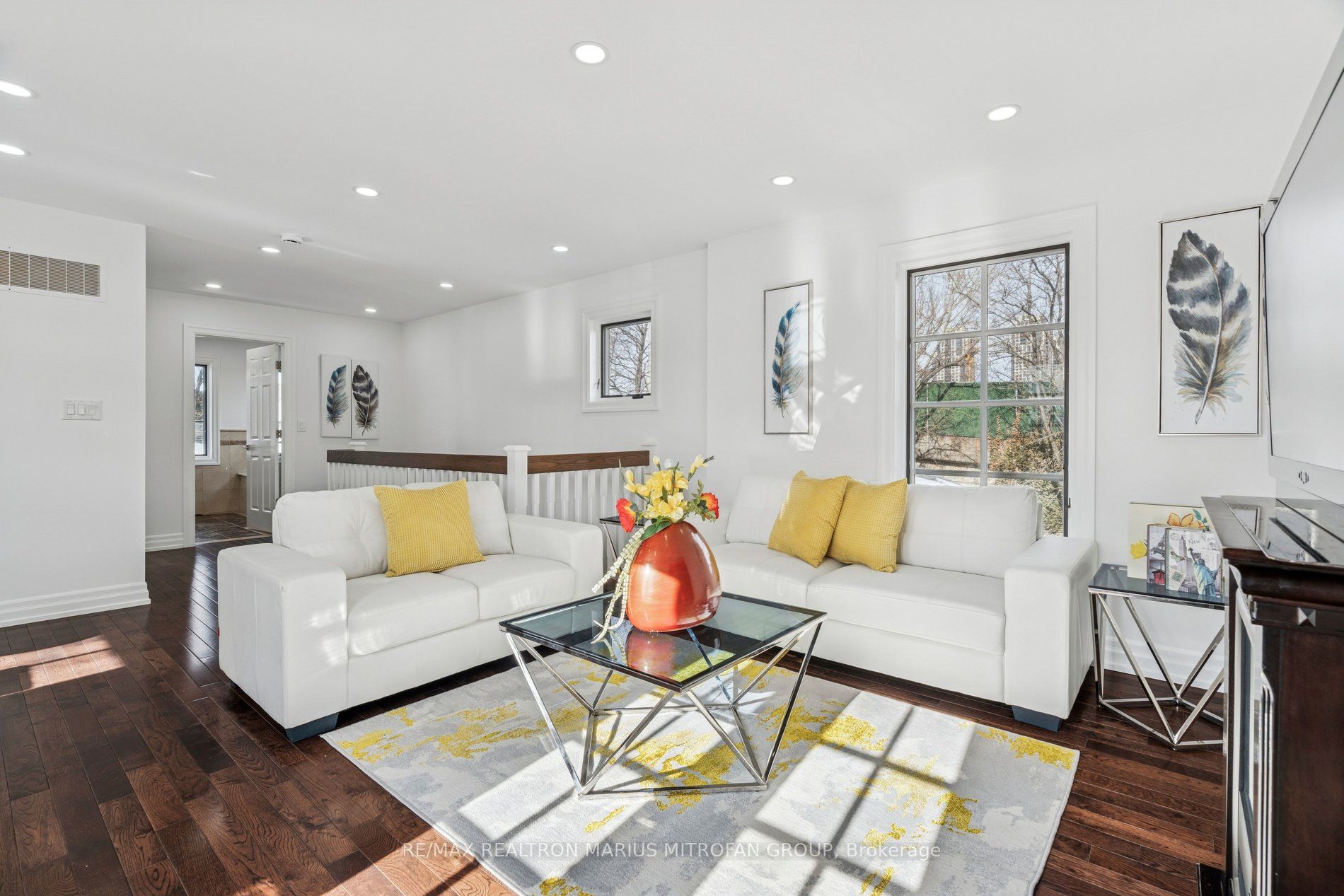 7 Rollins Place Property Photo 26