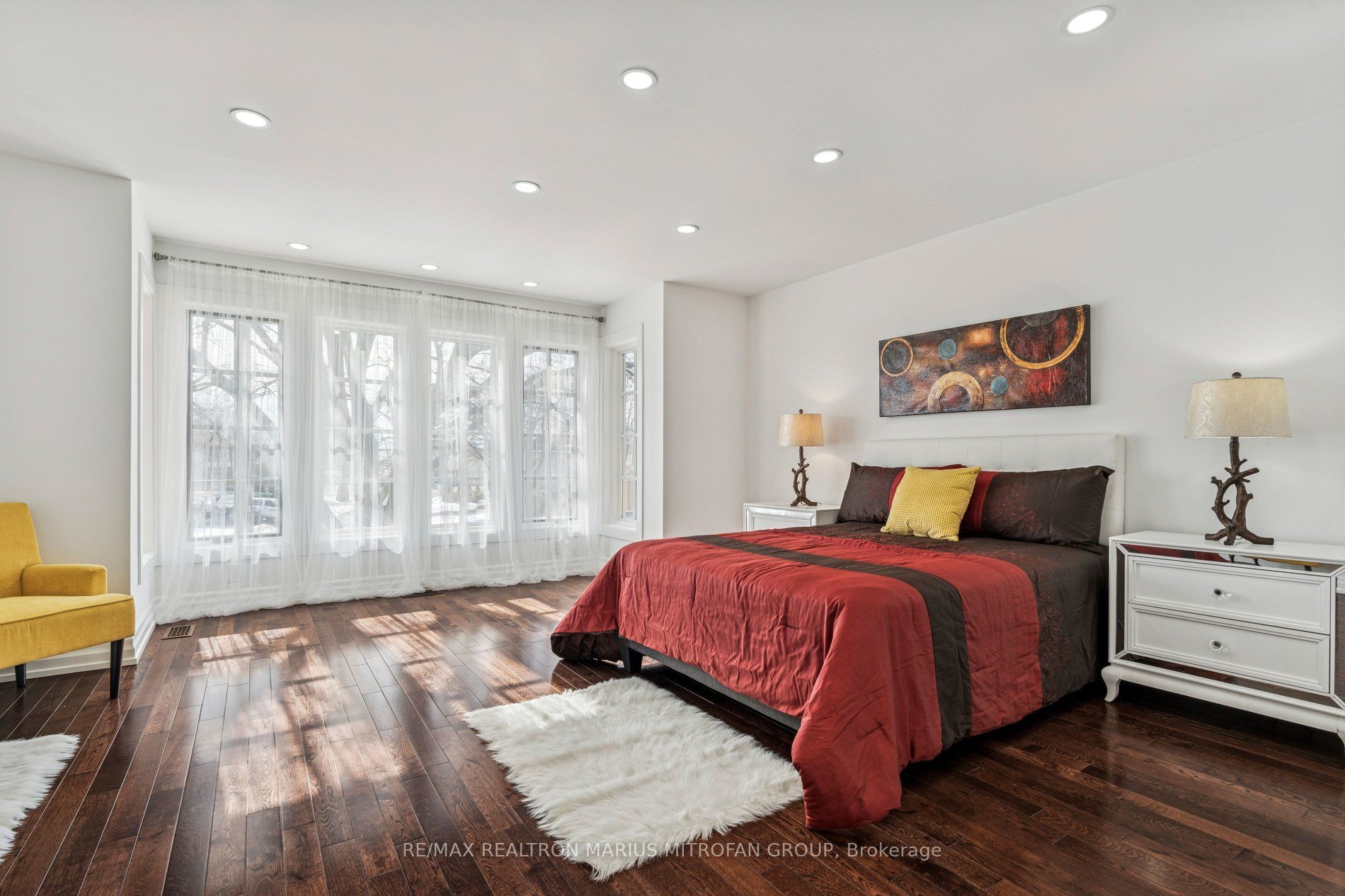7 Rollins Place Property Photo 29