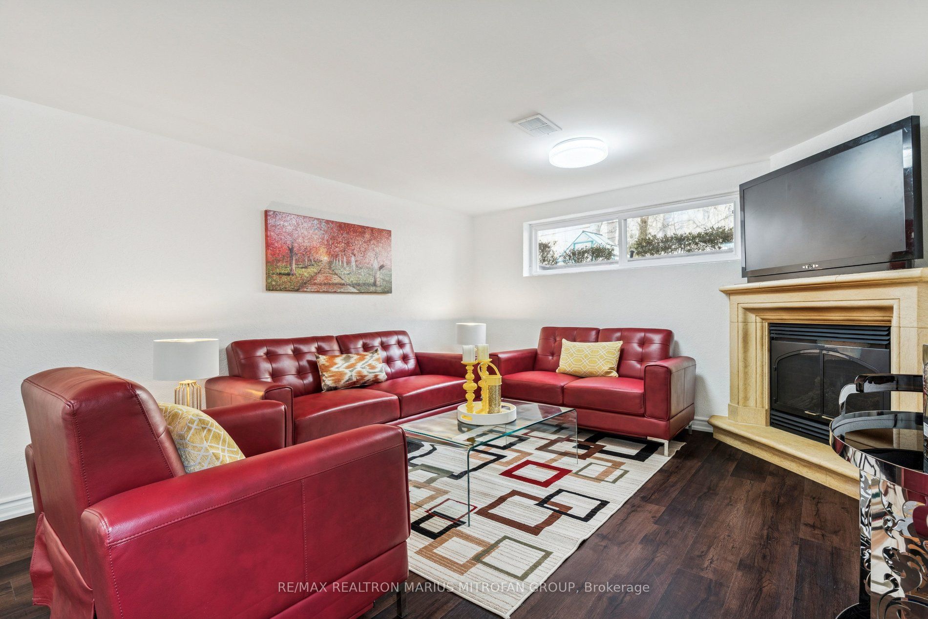 7 Rollins Place Property Photo 37