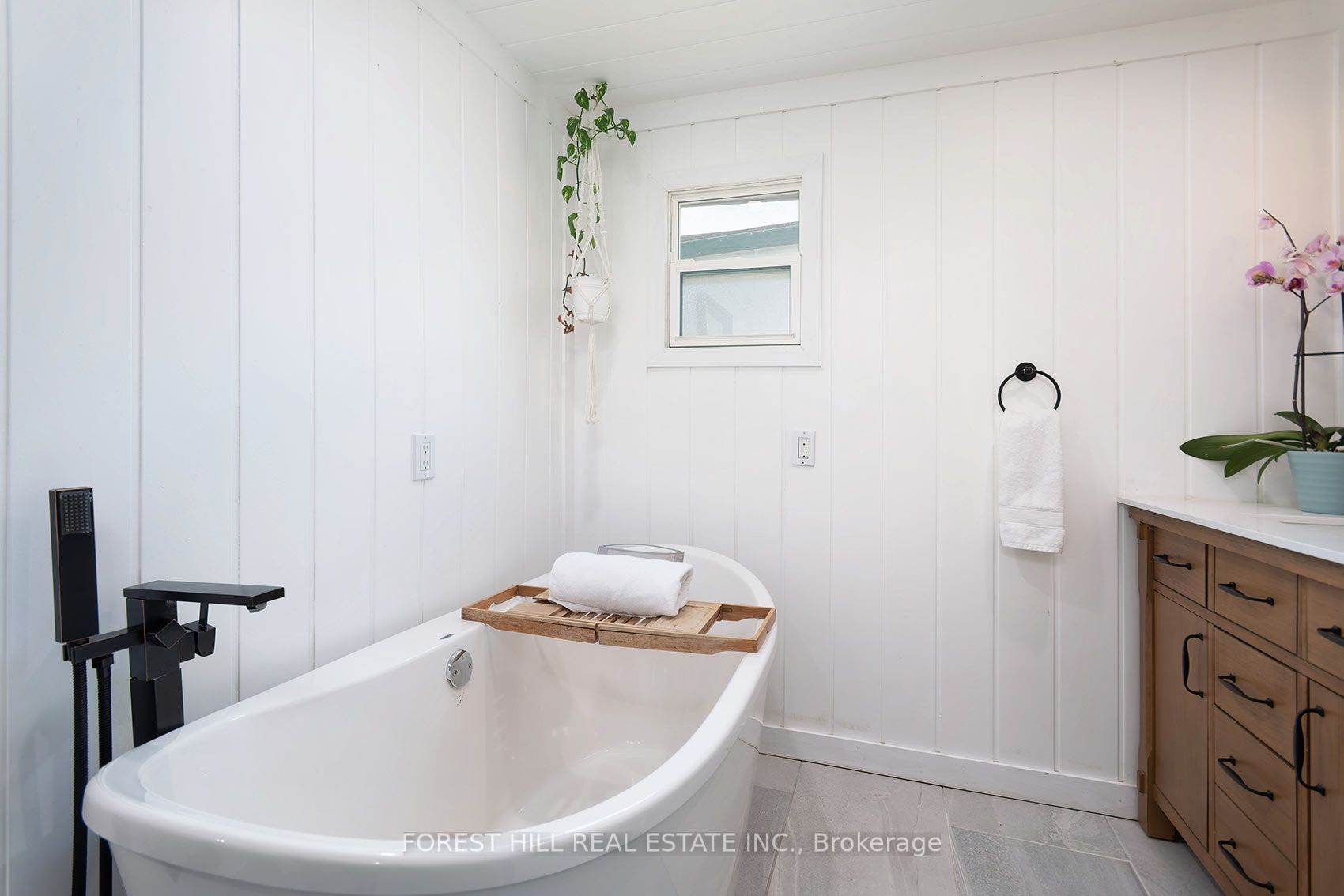 55 Vanevery Street Property Photo 25