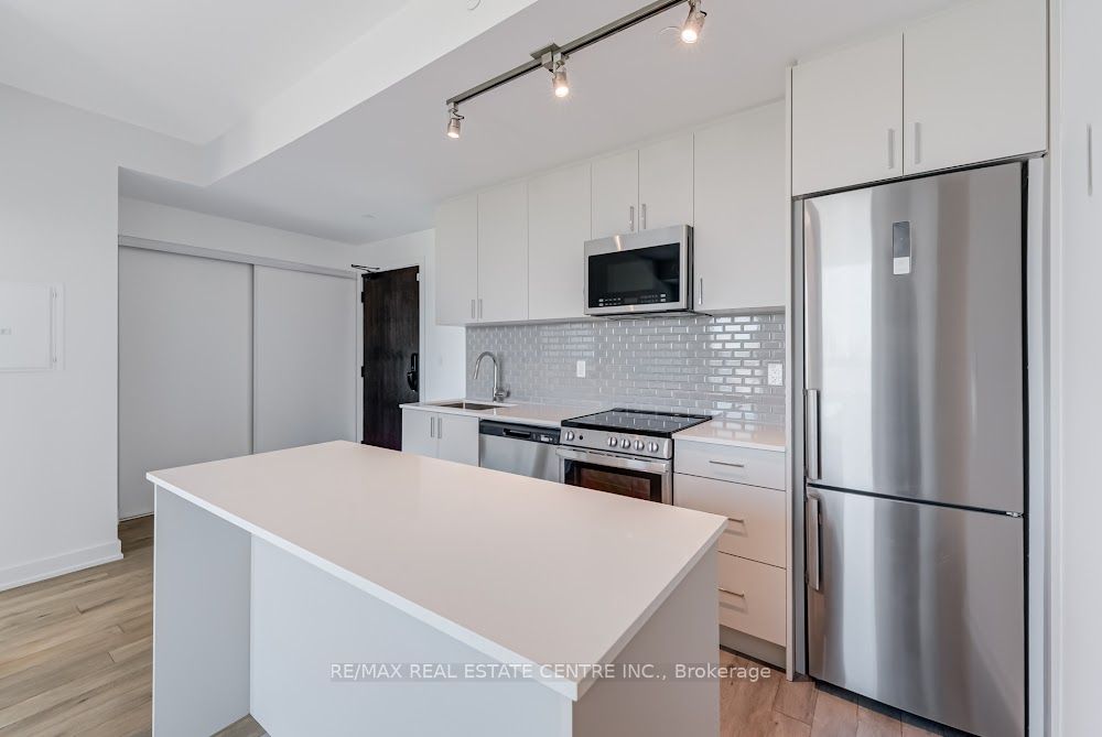 1005 Dundas Street E 238 Property Photo 7