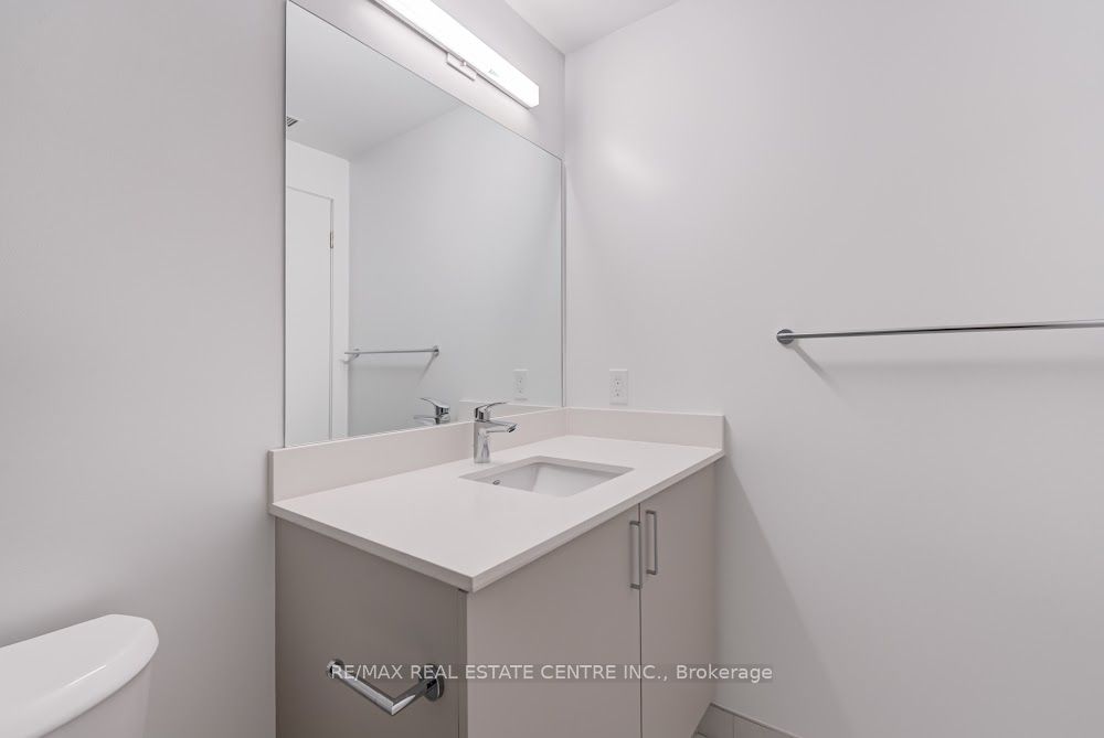 1005 Dundas Street E 238 Property Photo 12