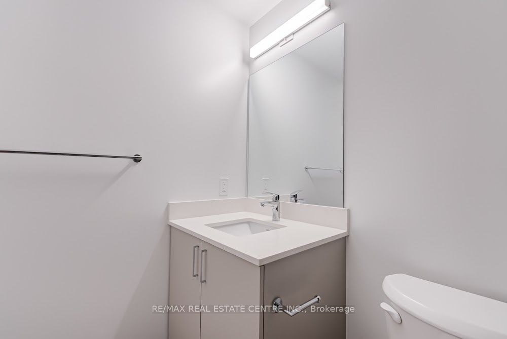 1005 Dundas Street E 238 Property Photo 18
