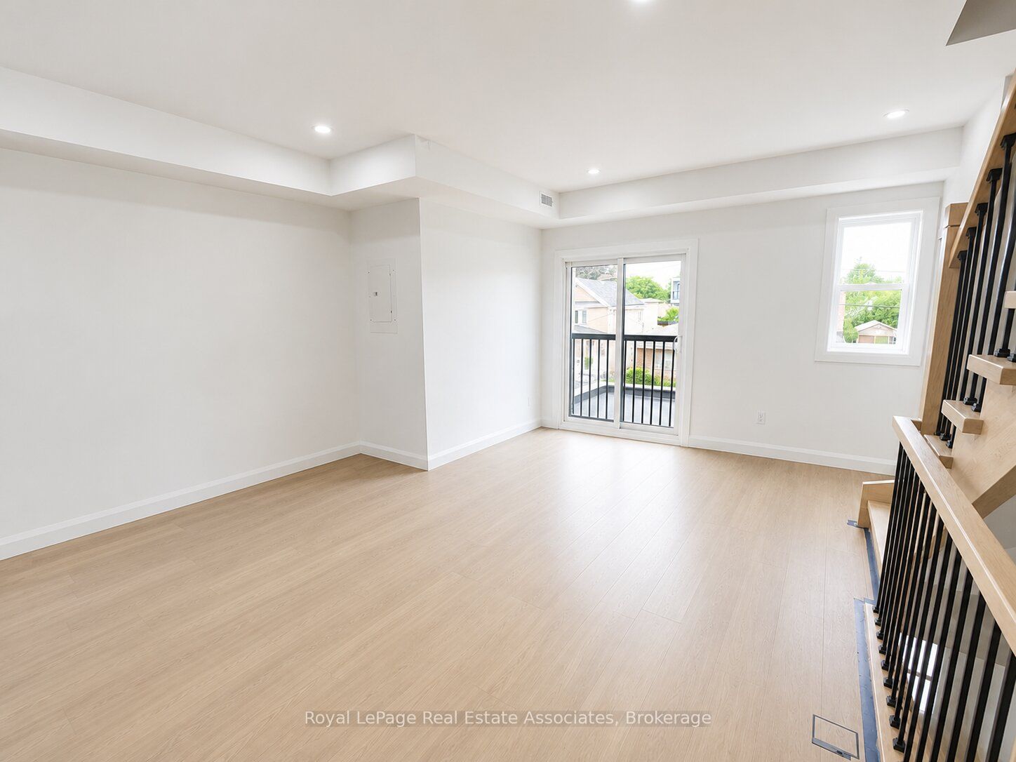 17 White Avenue 5 Sfn Property Photo 5