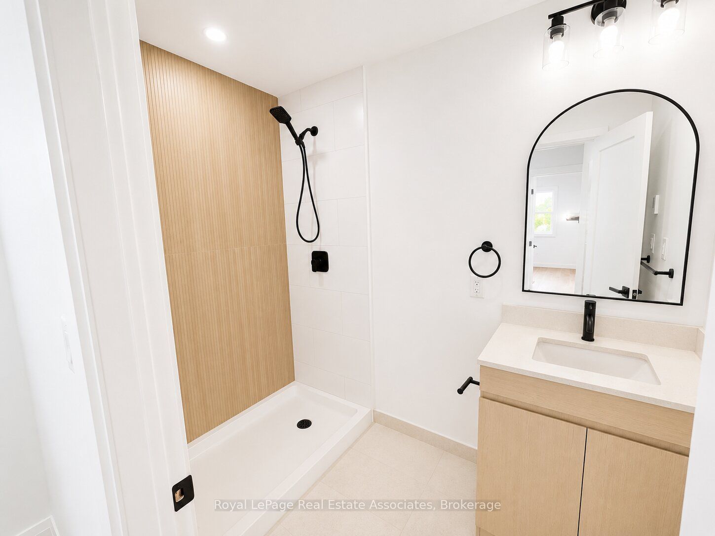 17 White Avenue 5 Sfn Property Photo 6