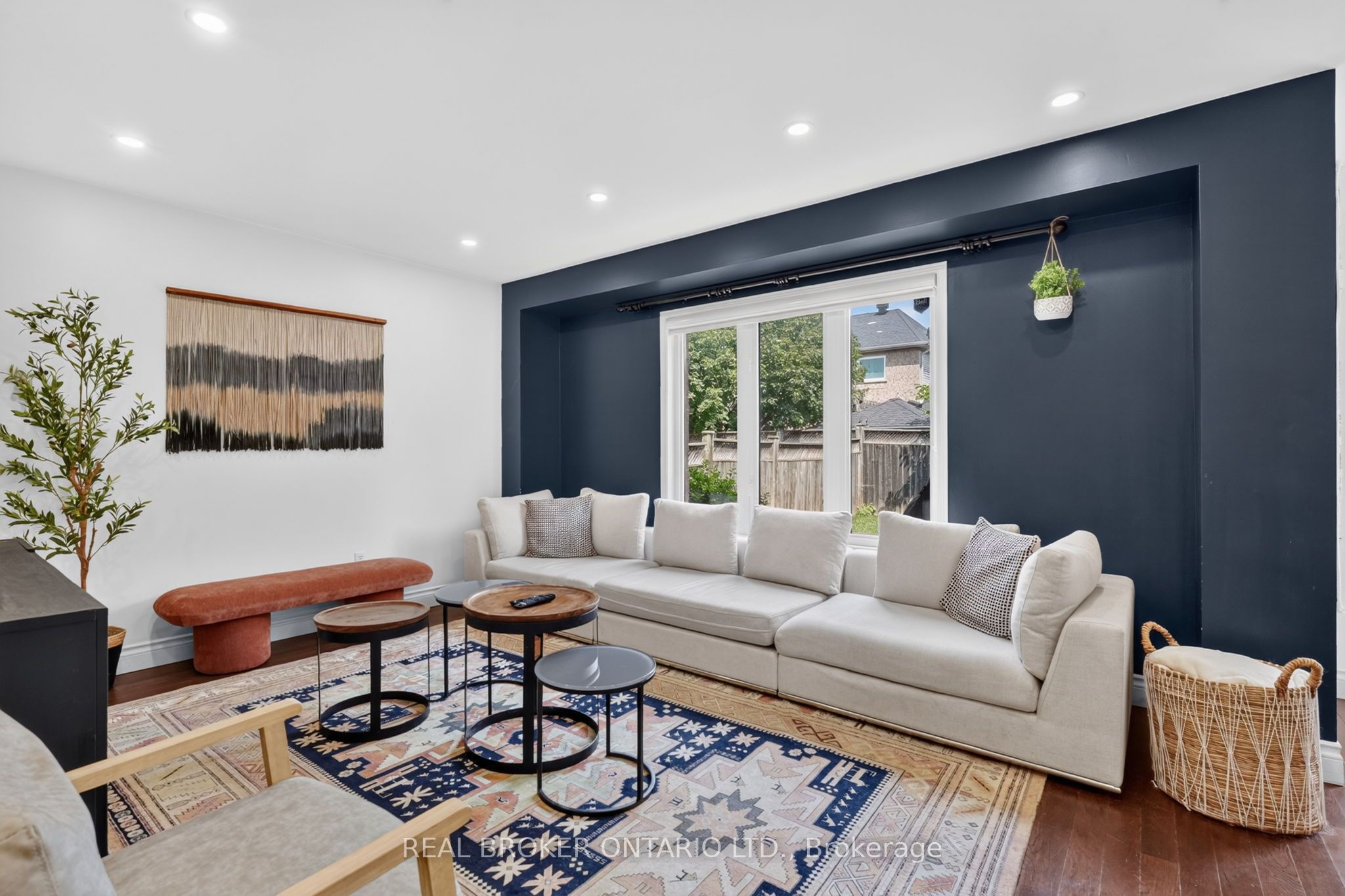 35 Belmont Boulevard Property Photo 8