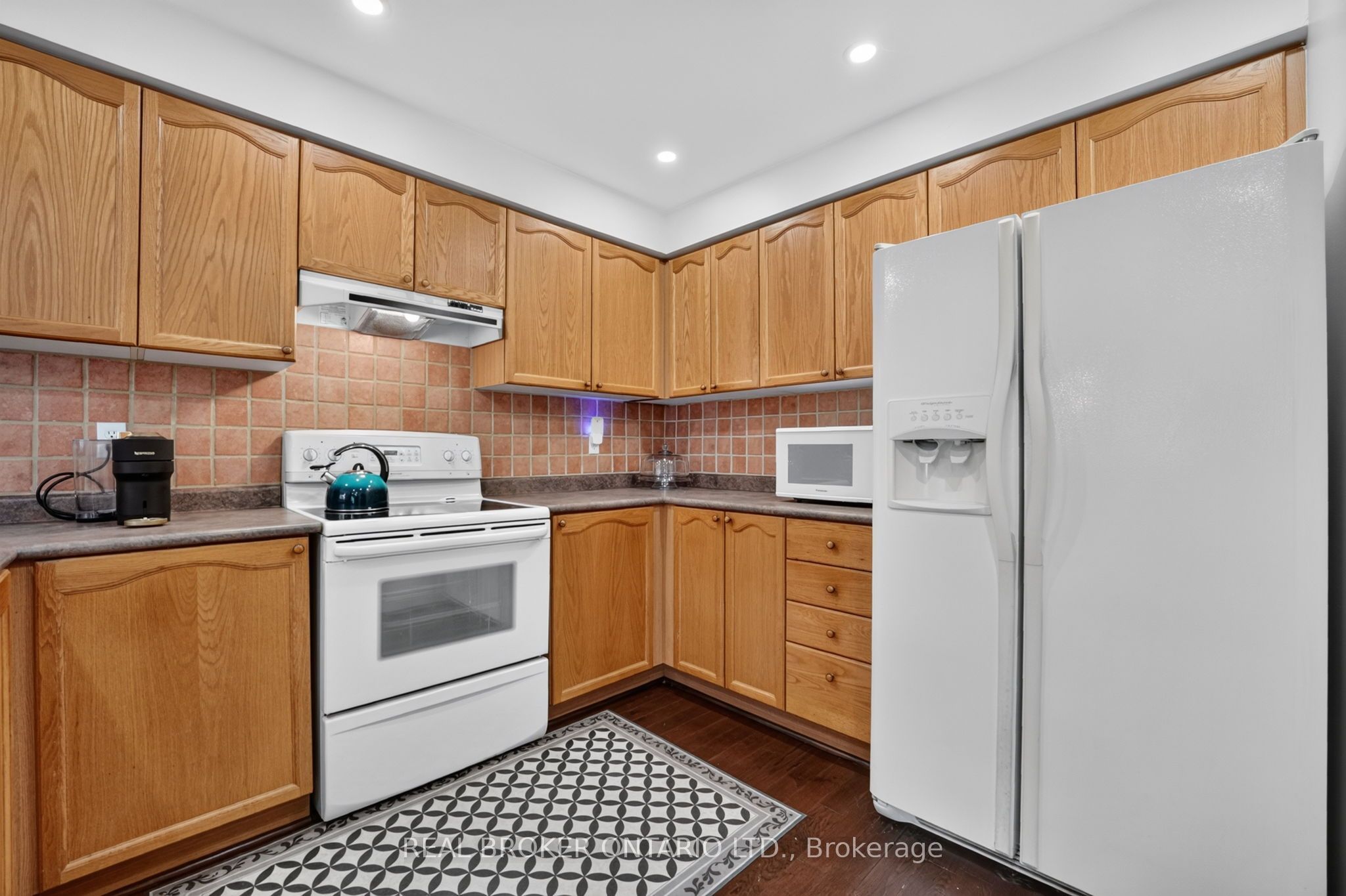 35 Belmont Boulevard Property Photo 14