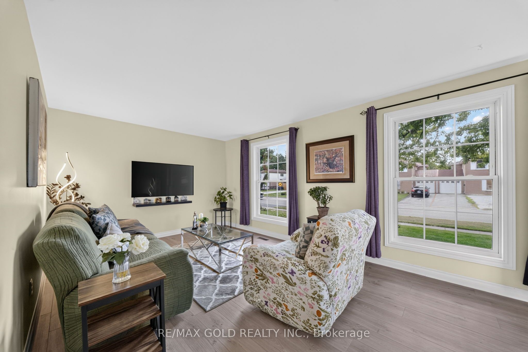 92 Cathcart Crescent Property Photo 16