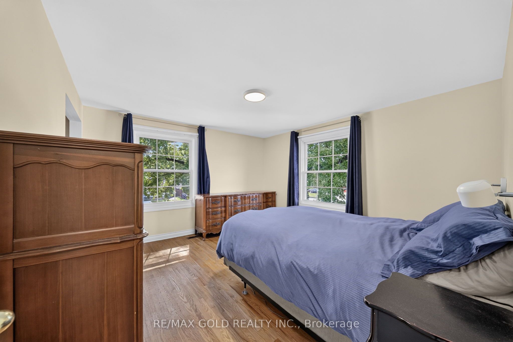 92 Cathcart Crescent Property Photo 26