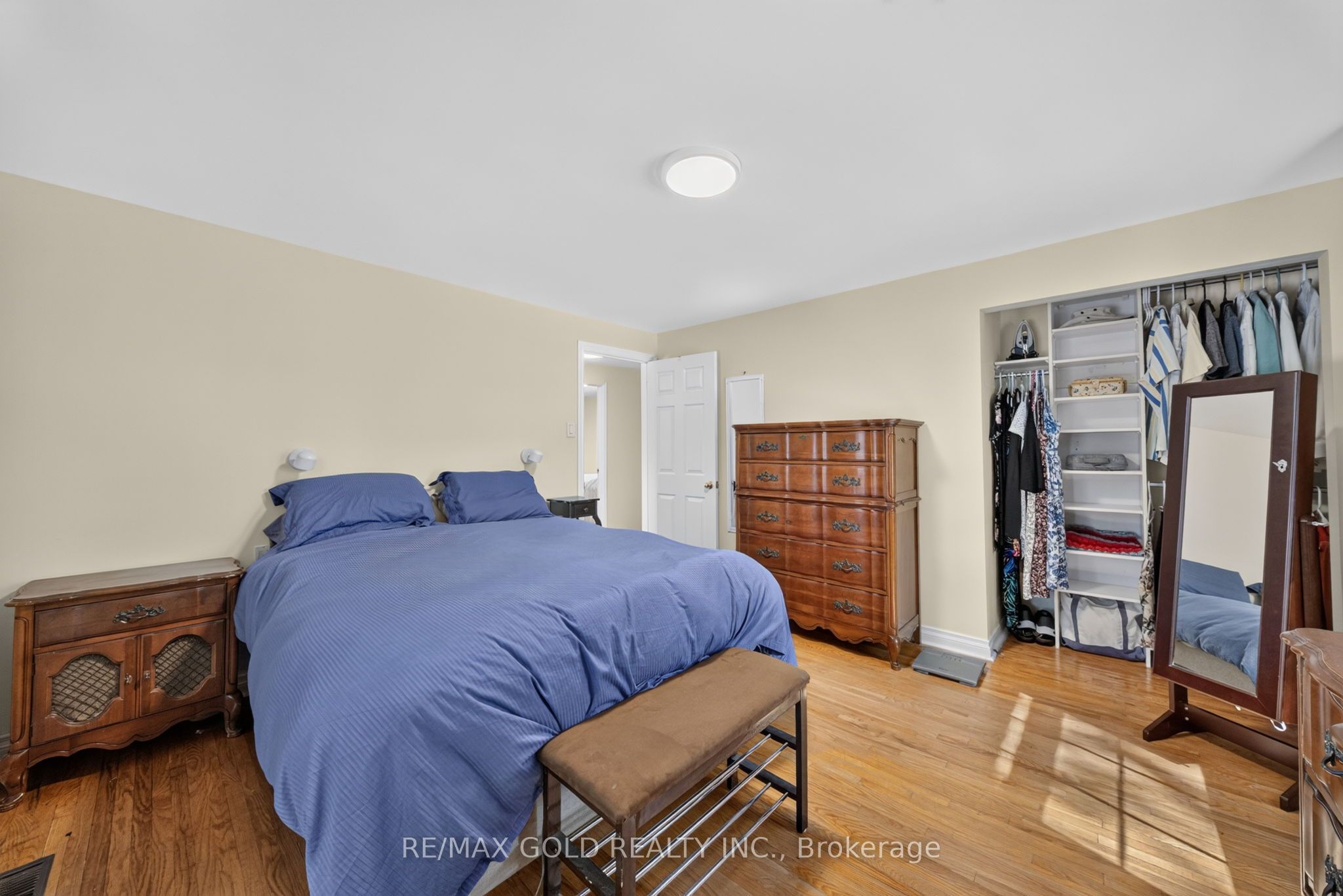92 Cathcart Crescent Property Photo 27
