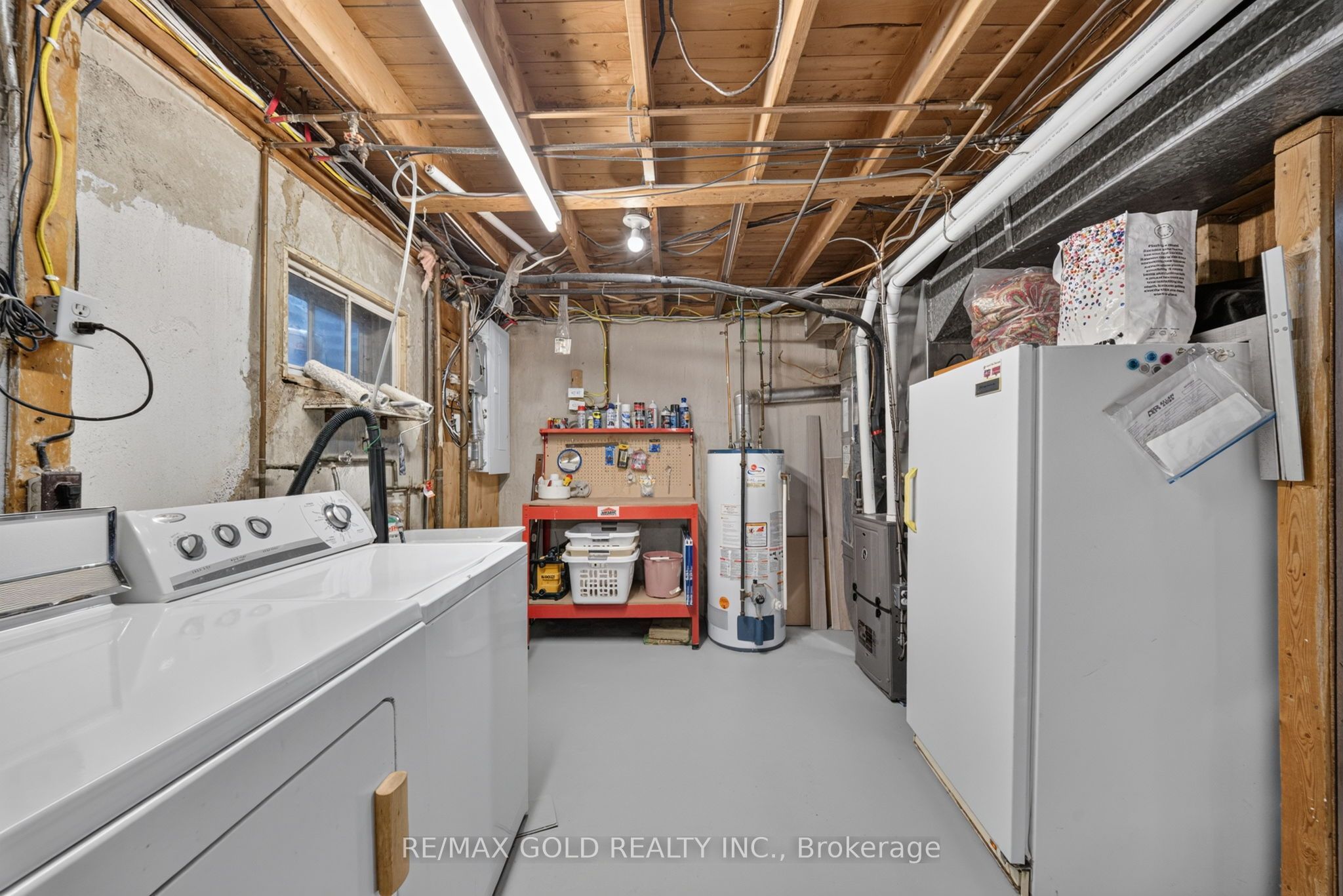 92 Cathcart Crescent Property Photo 34