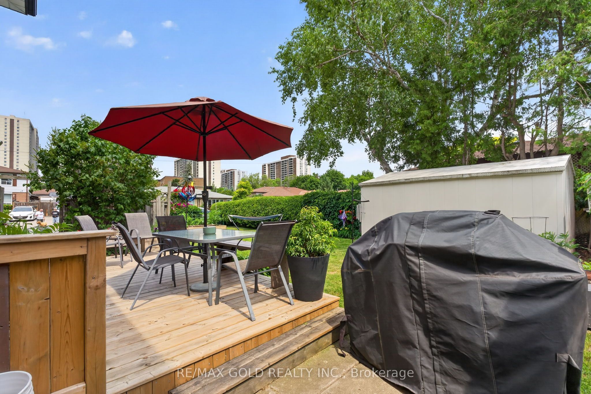 92 Cathcart Crescent Property Photo 42