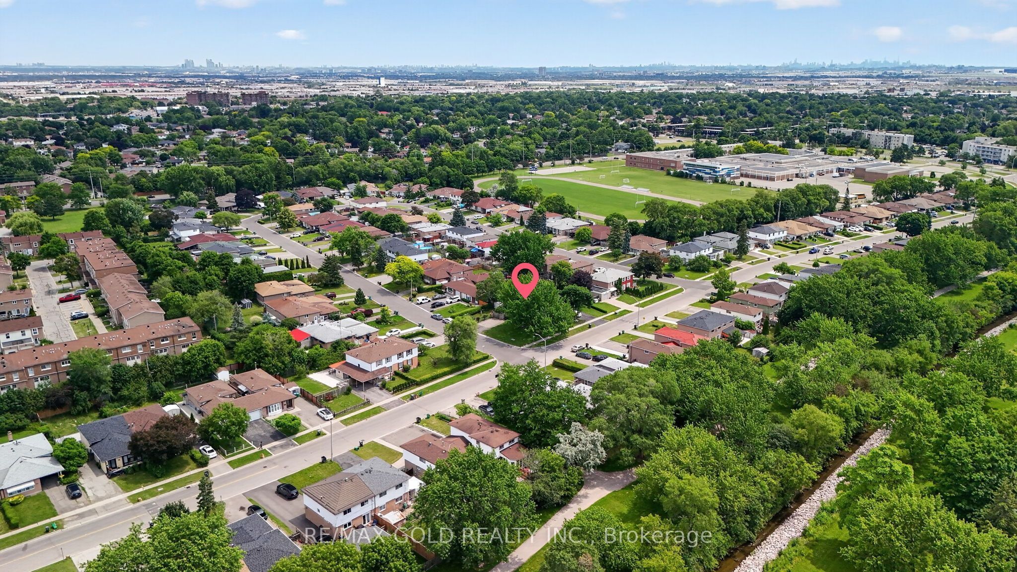 92 Cathcart Crescent Property Photo 44