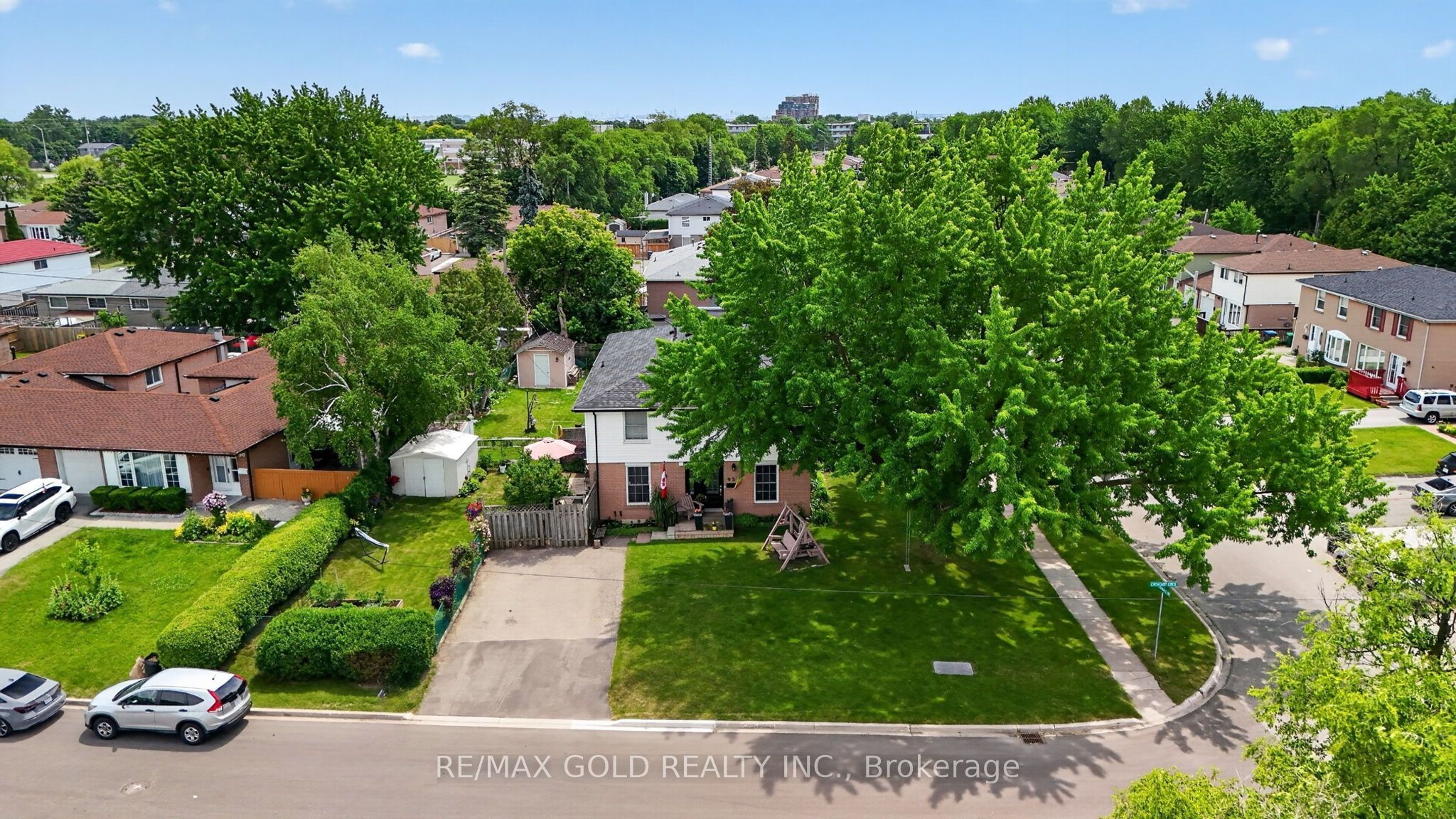 92 Cathcart Crescent Property Photo 49
