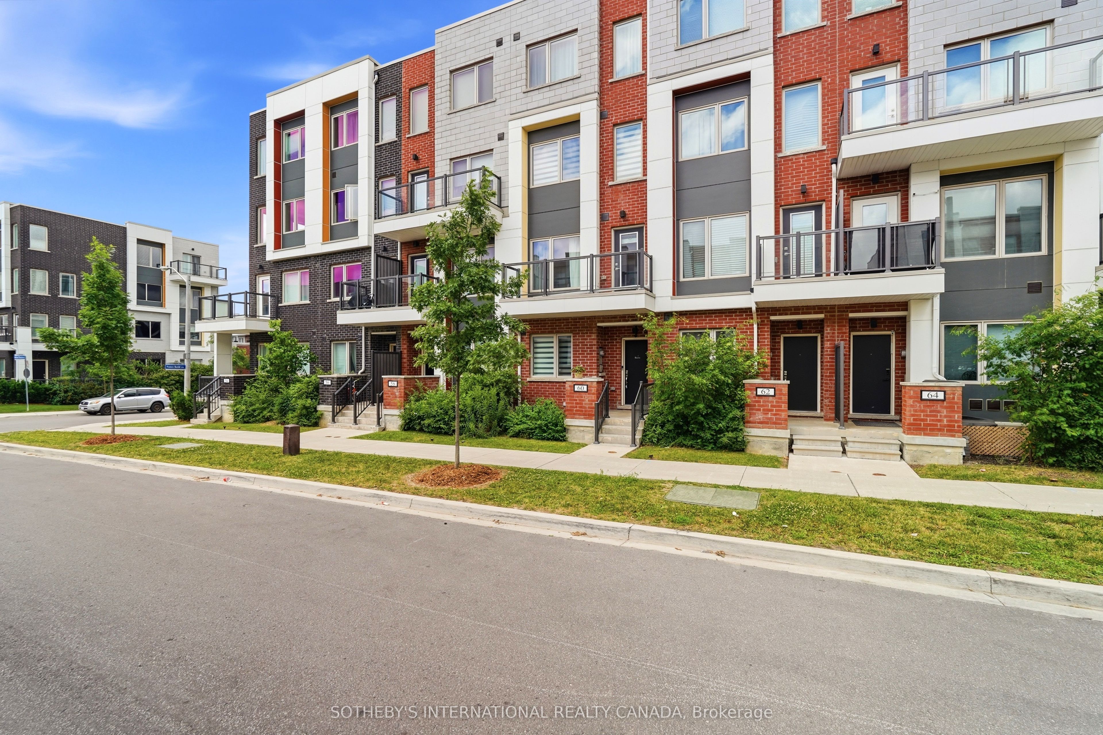 60 William Duncan Road Property Photo 2