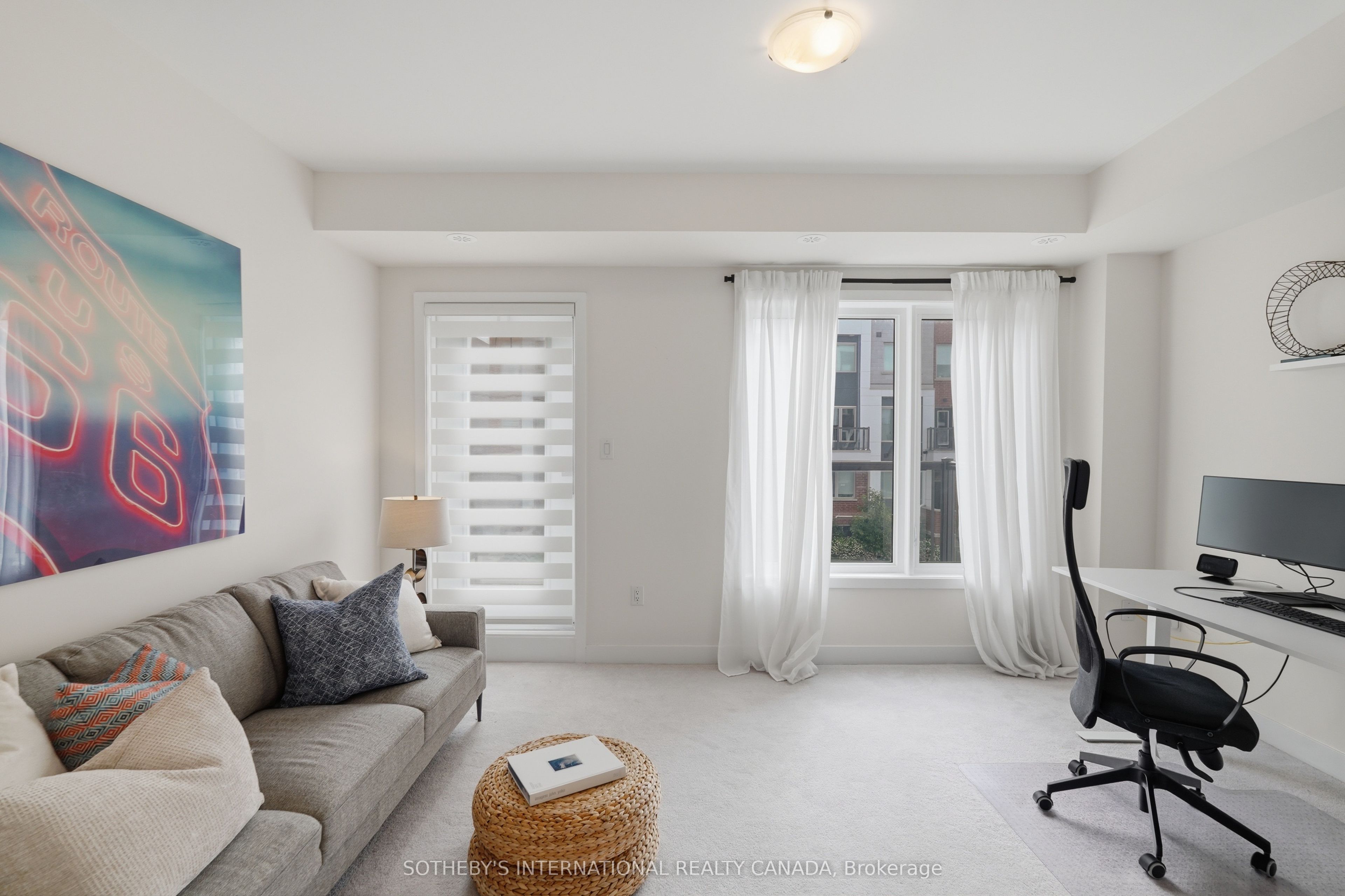 60 William Duncan Road Property Photo 9