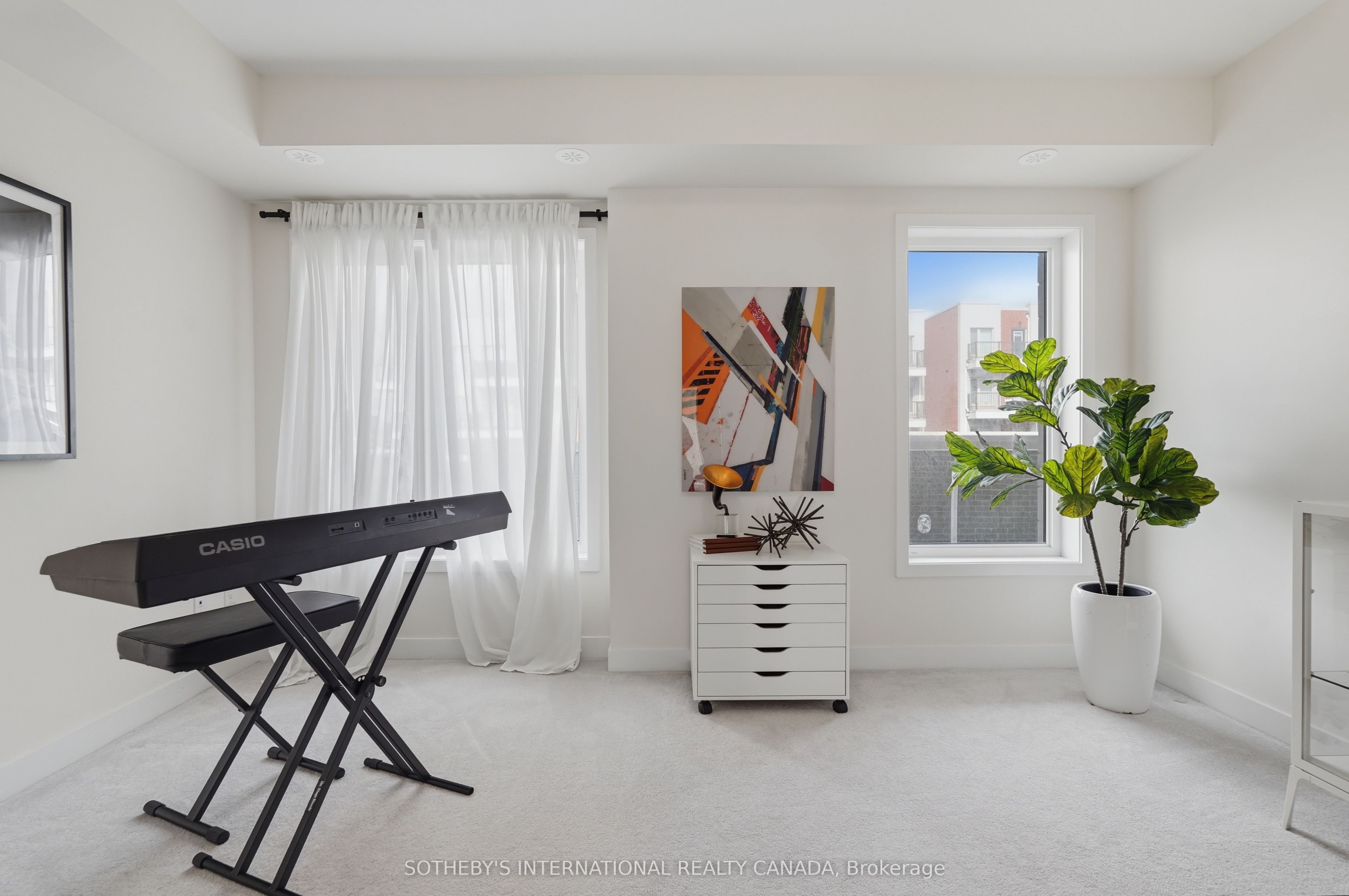 60 William Duncan Road Property Photo 12