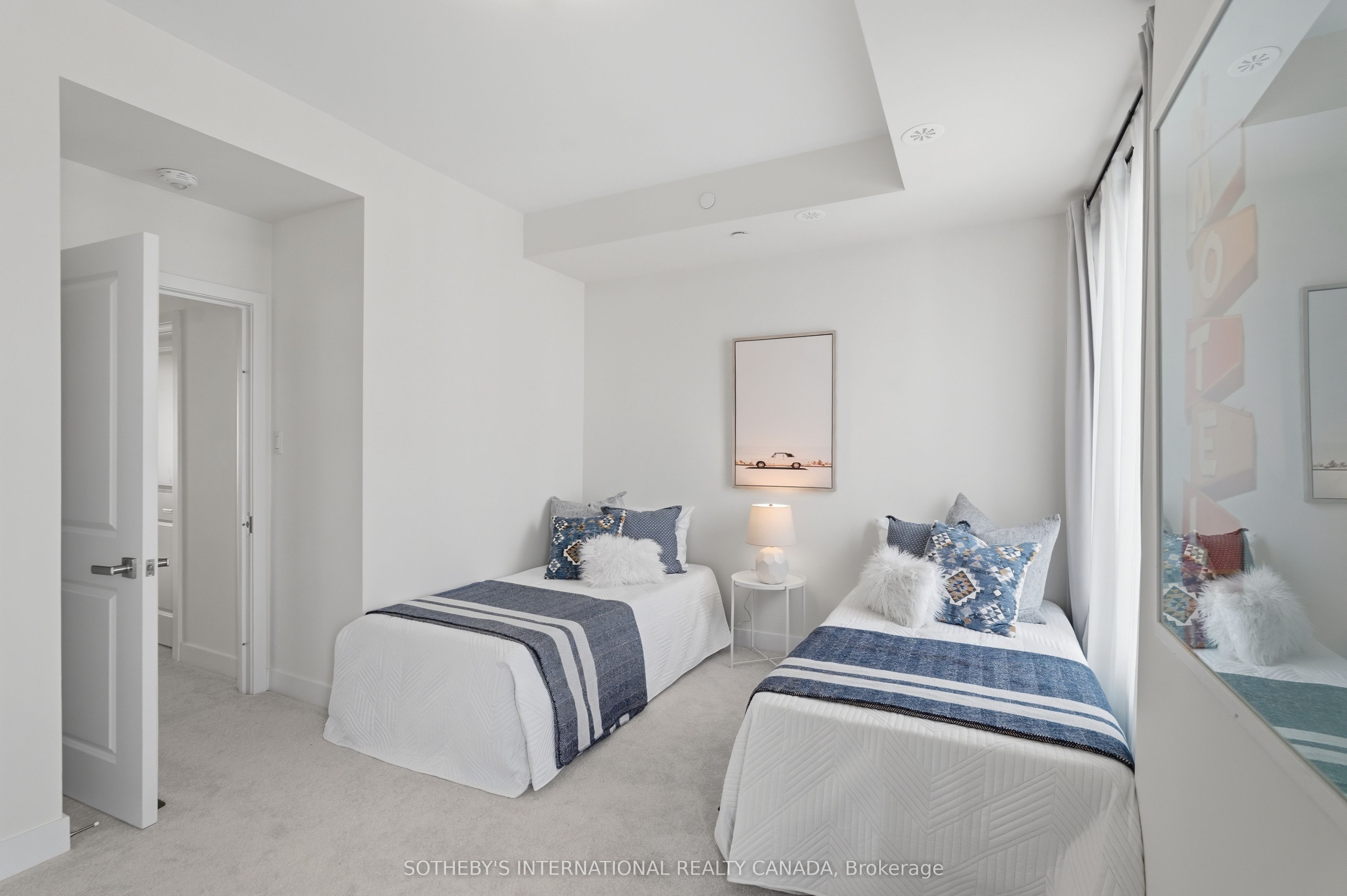 60 William Duncan Road Property Photo 21