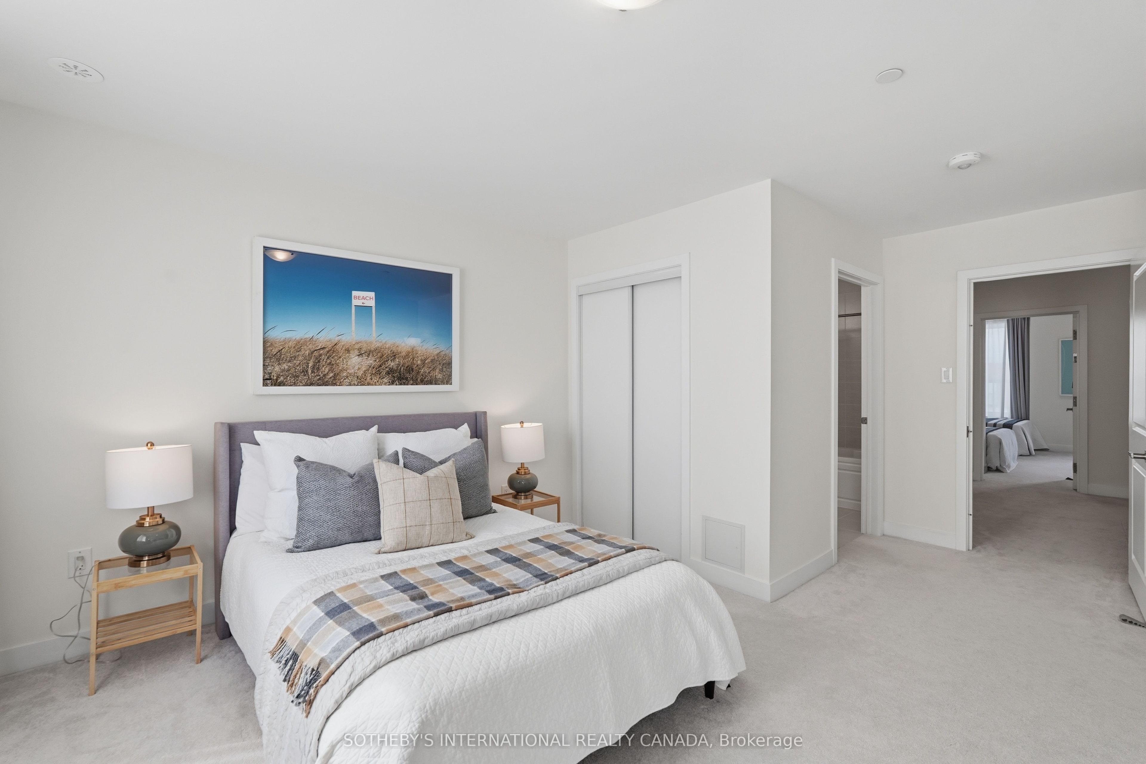 60 William Duncan Road Property Photo 24