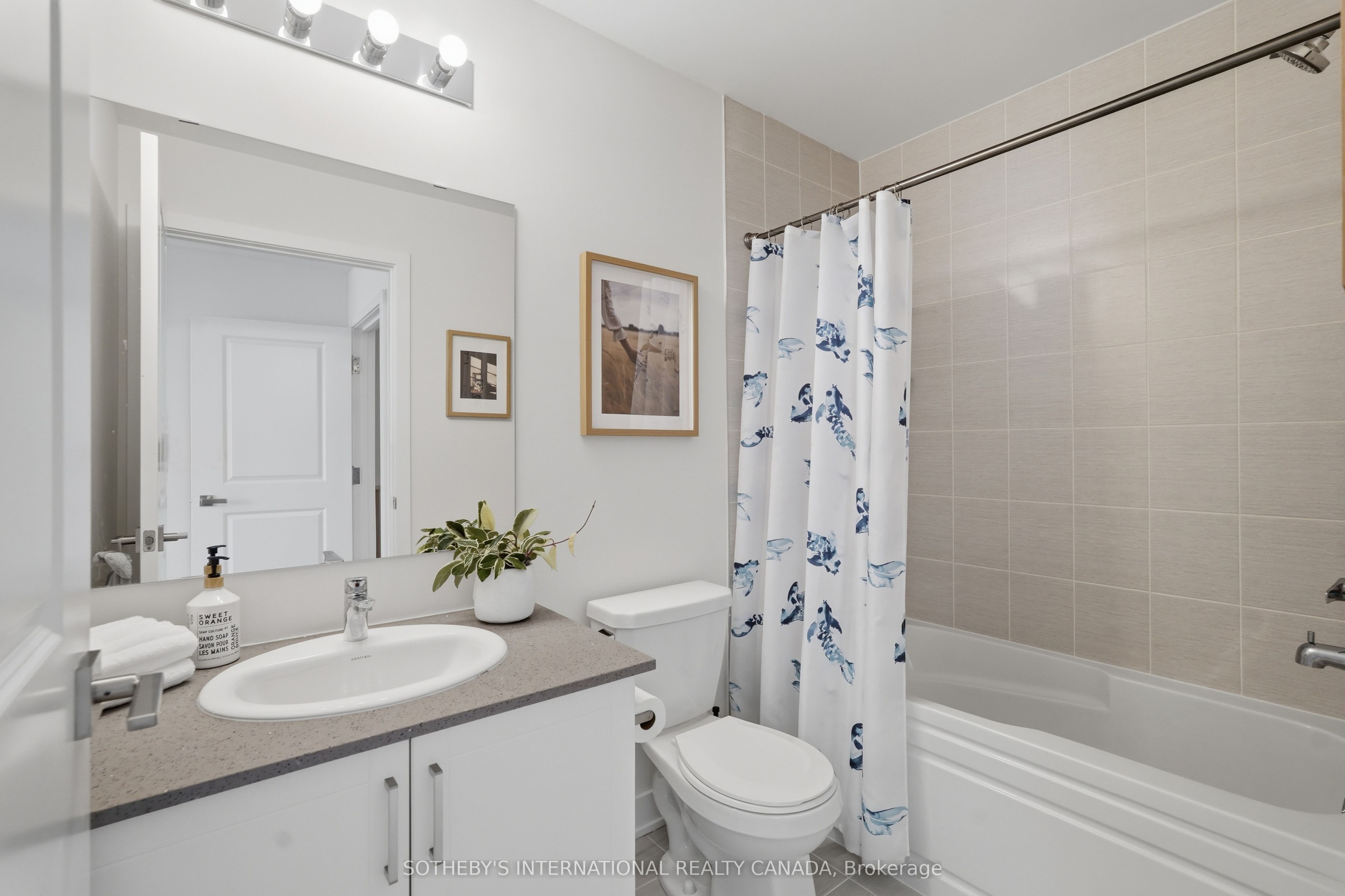 60 William Duncan Road Property Photo 25