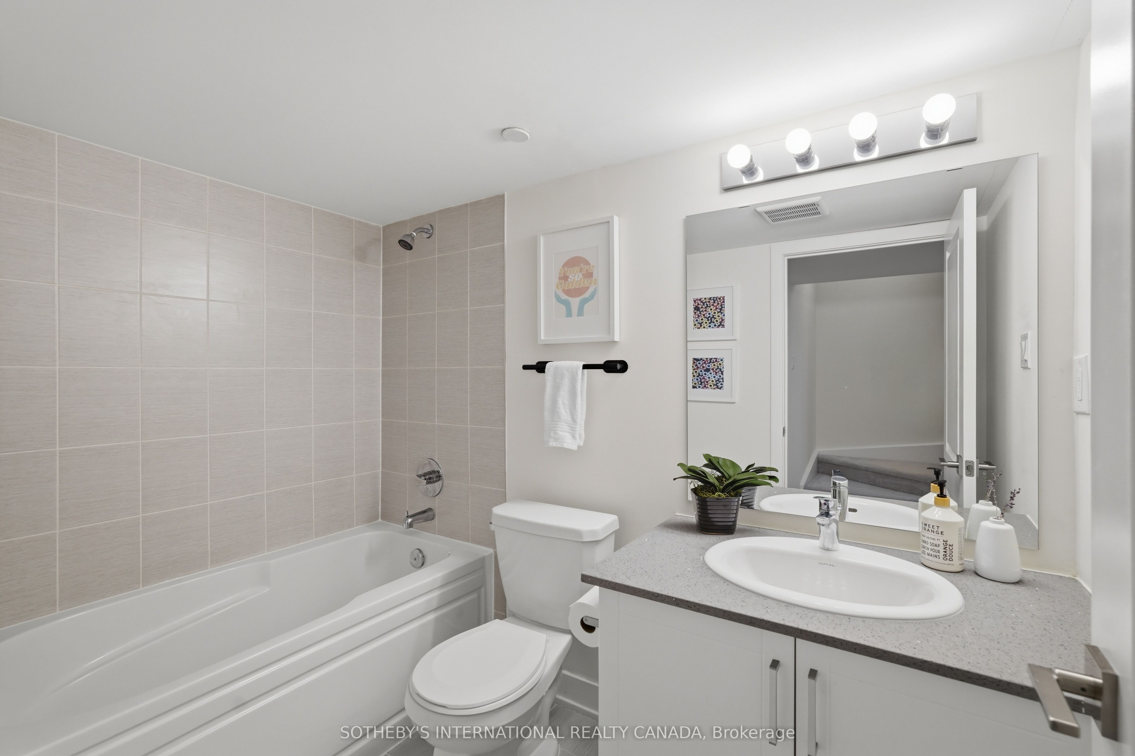 60 William Duncan Road Property Photo 29