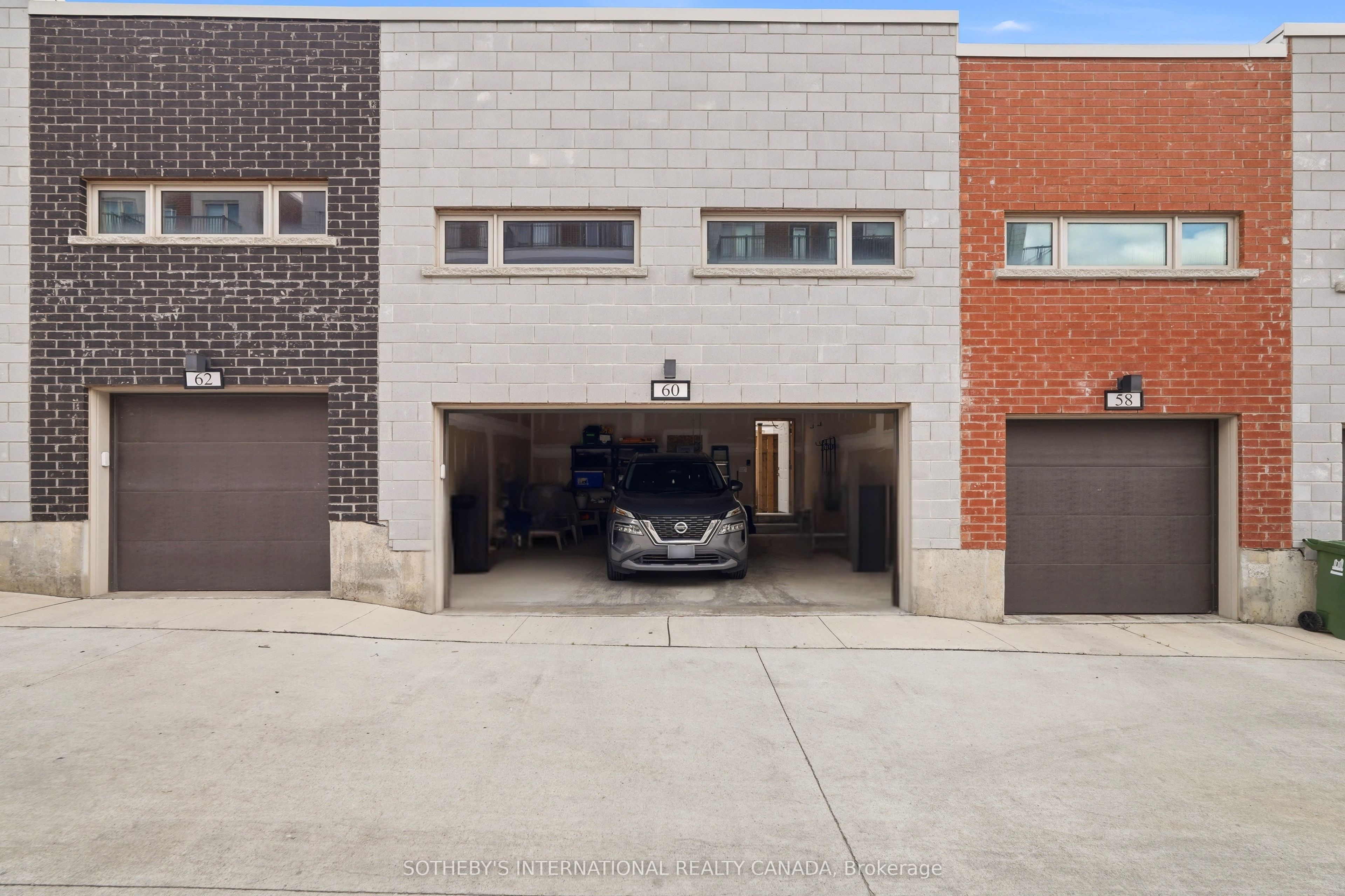 60 William Duncan Road Property Photo 32
