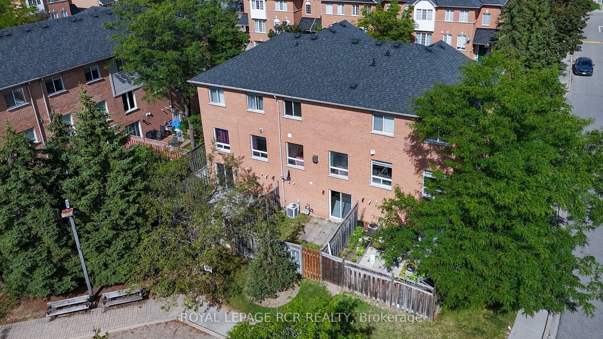 65 Brickyard Way 66 Property Photo 24