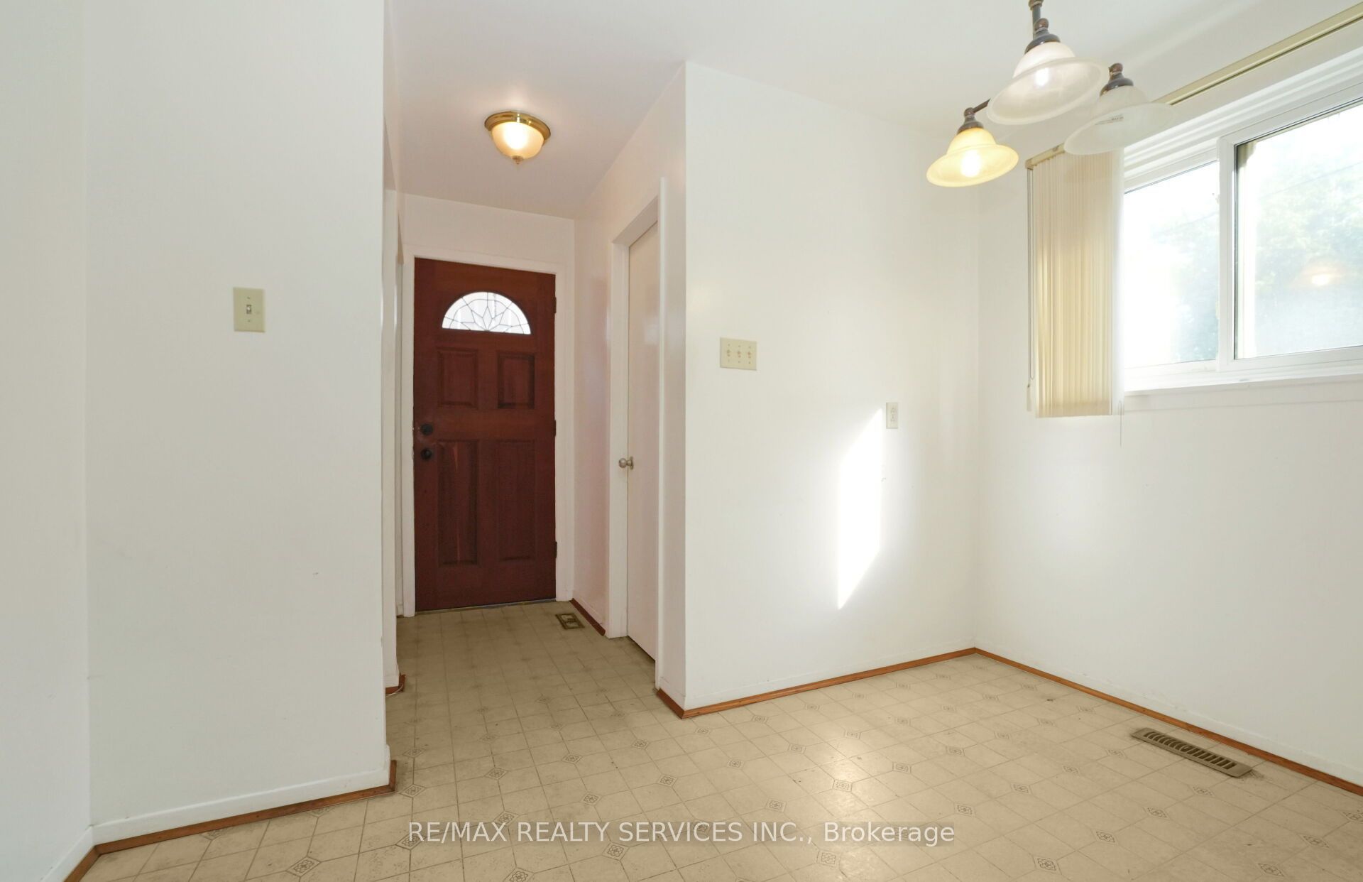 79 Cloverdale Drive Property Photo 17