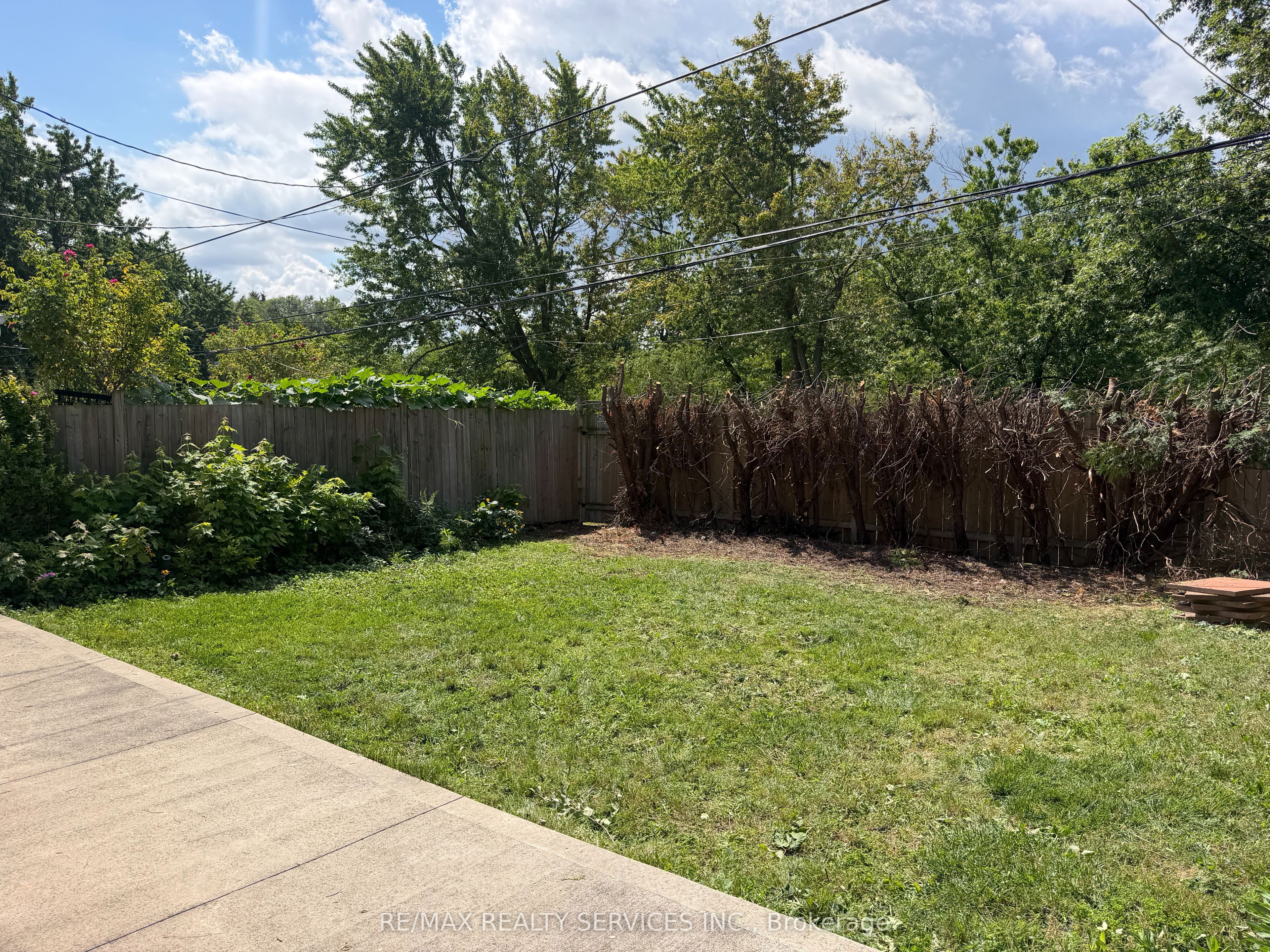 79 Cloverdale Drive Property Photo 40