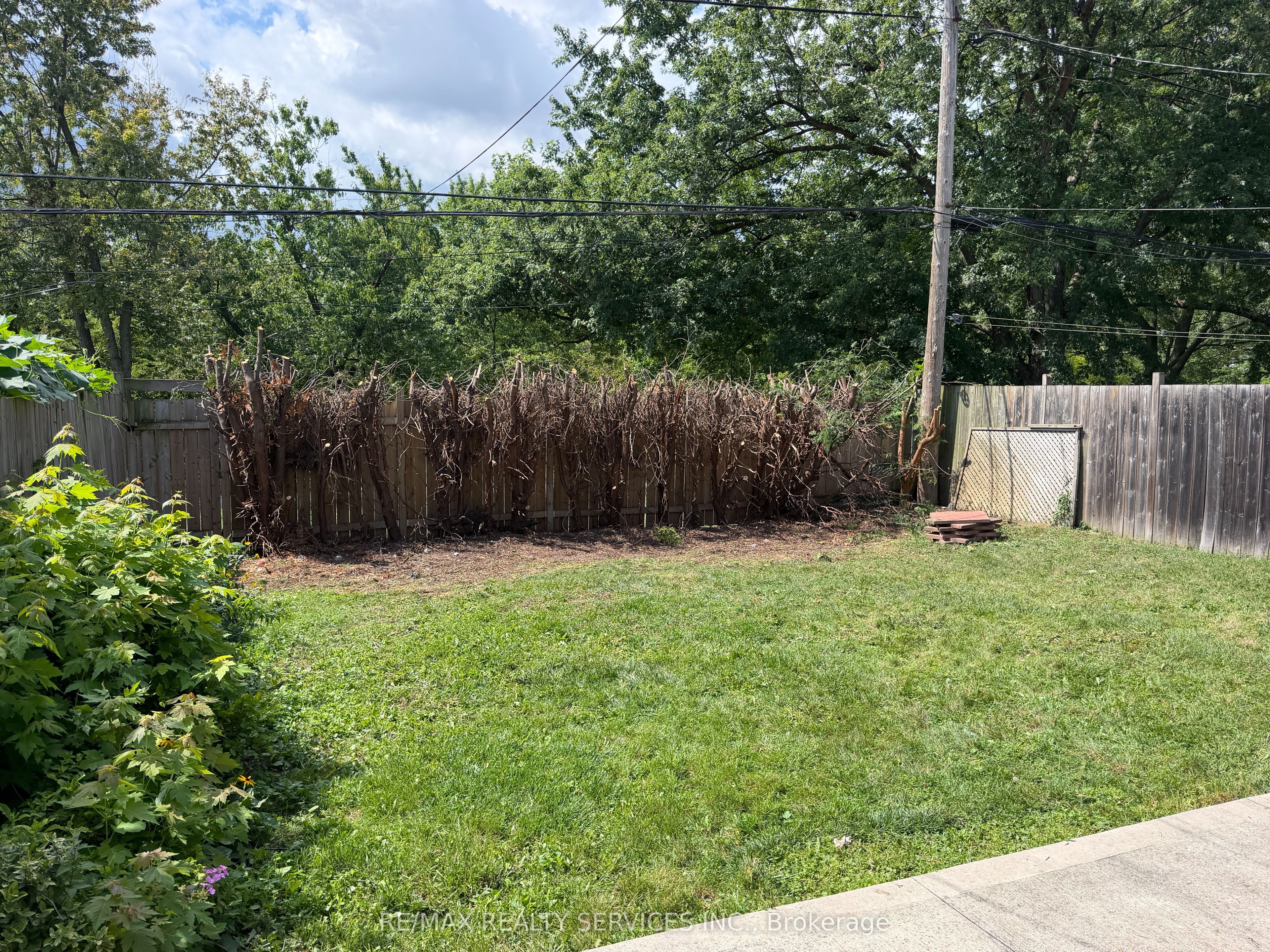 79 Cloverdale Drive Property Photo 41