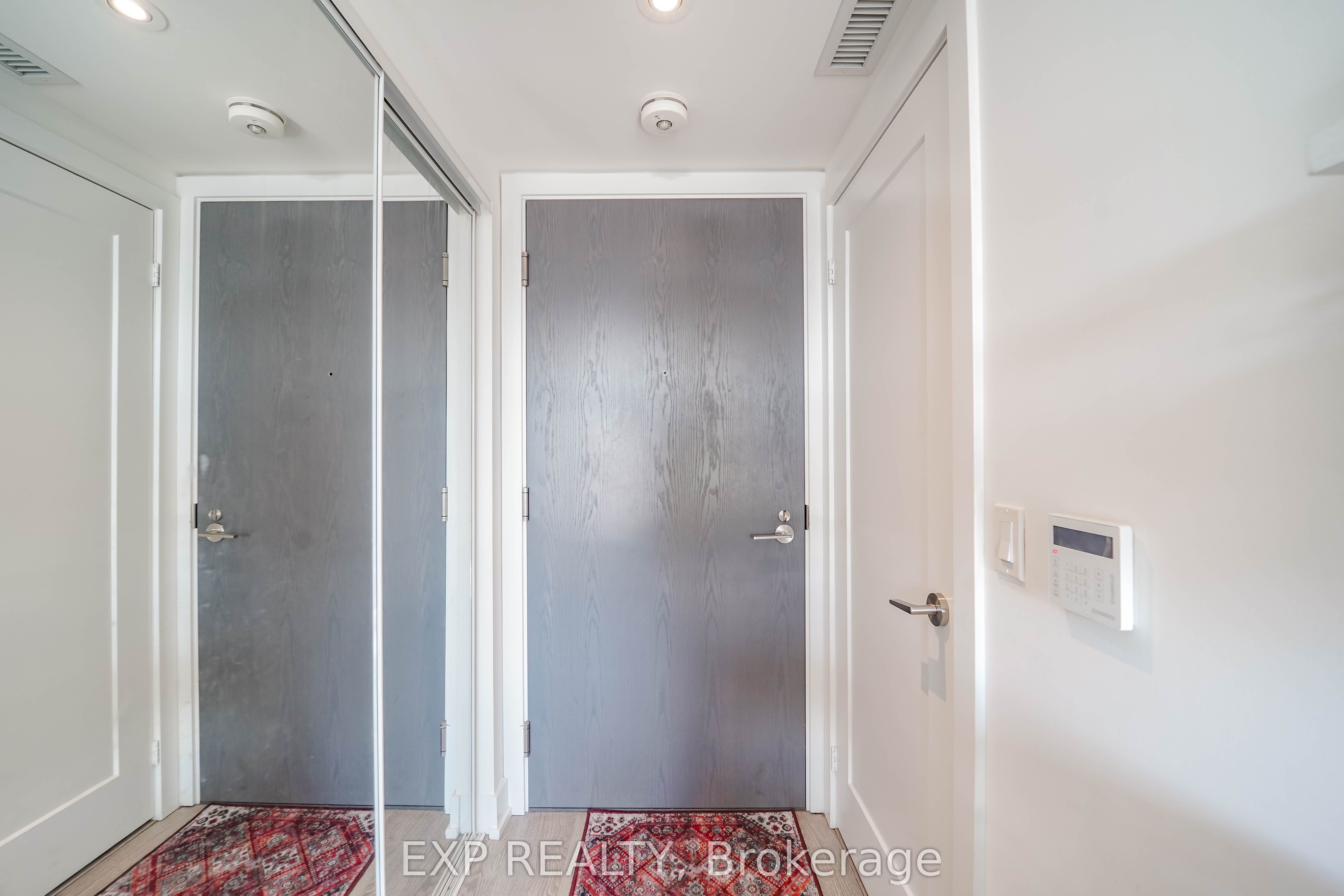 7 Mabelle Avenue 308a Property Photo 3