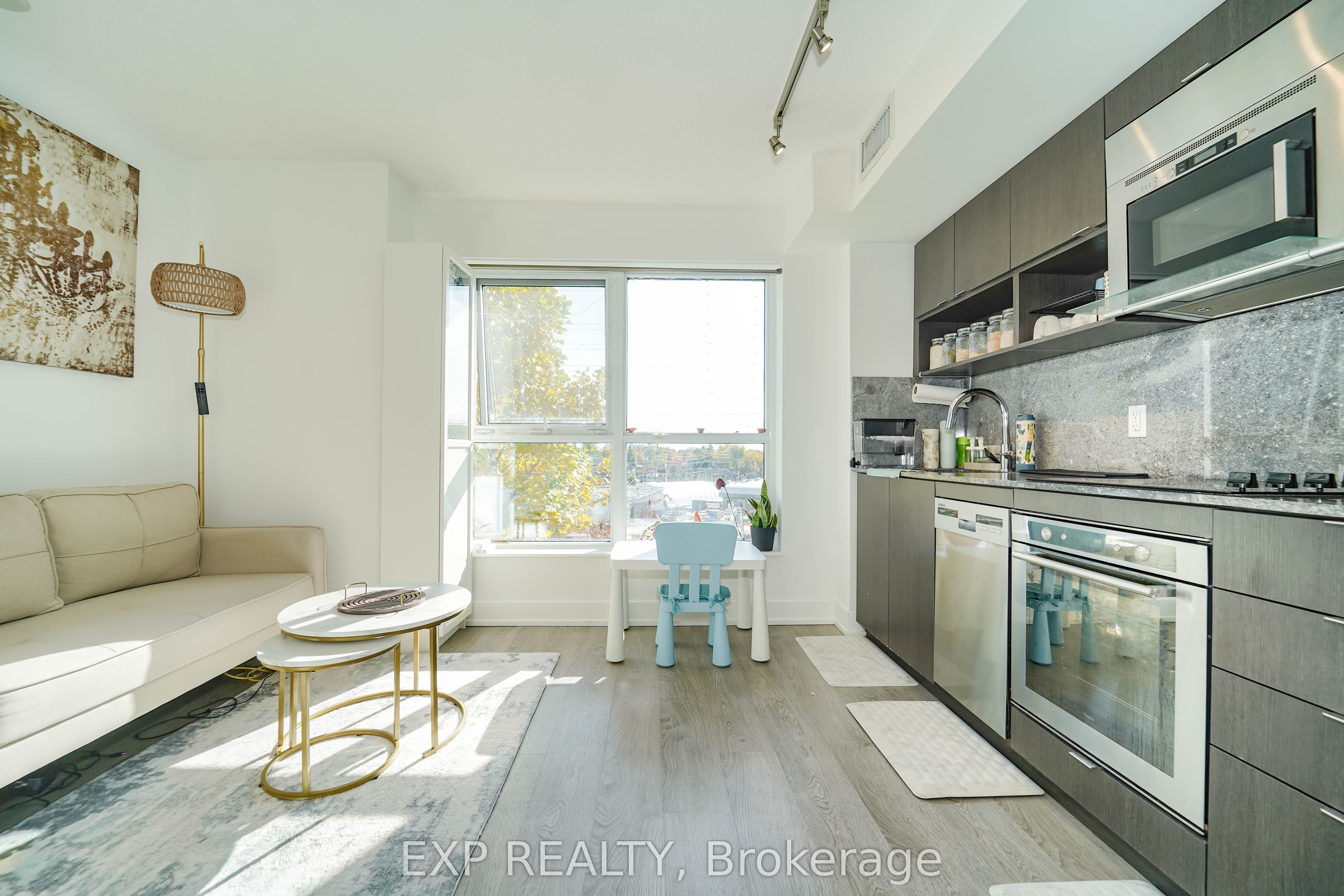 7 Mabelle Avenue 308a Property Photo 6