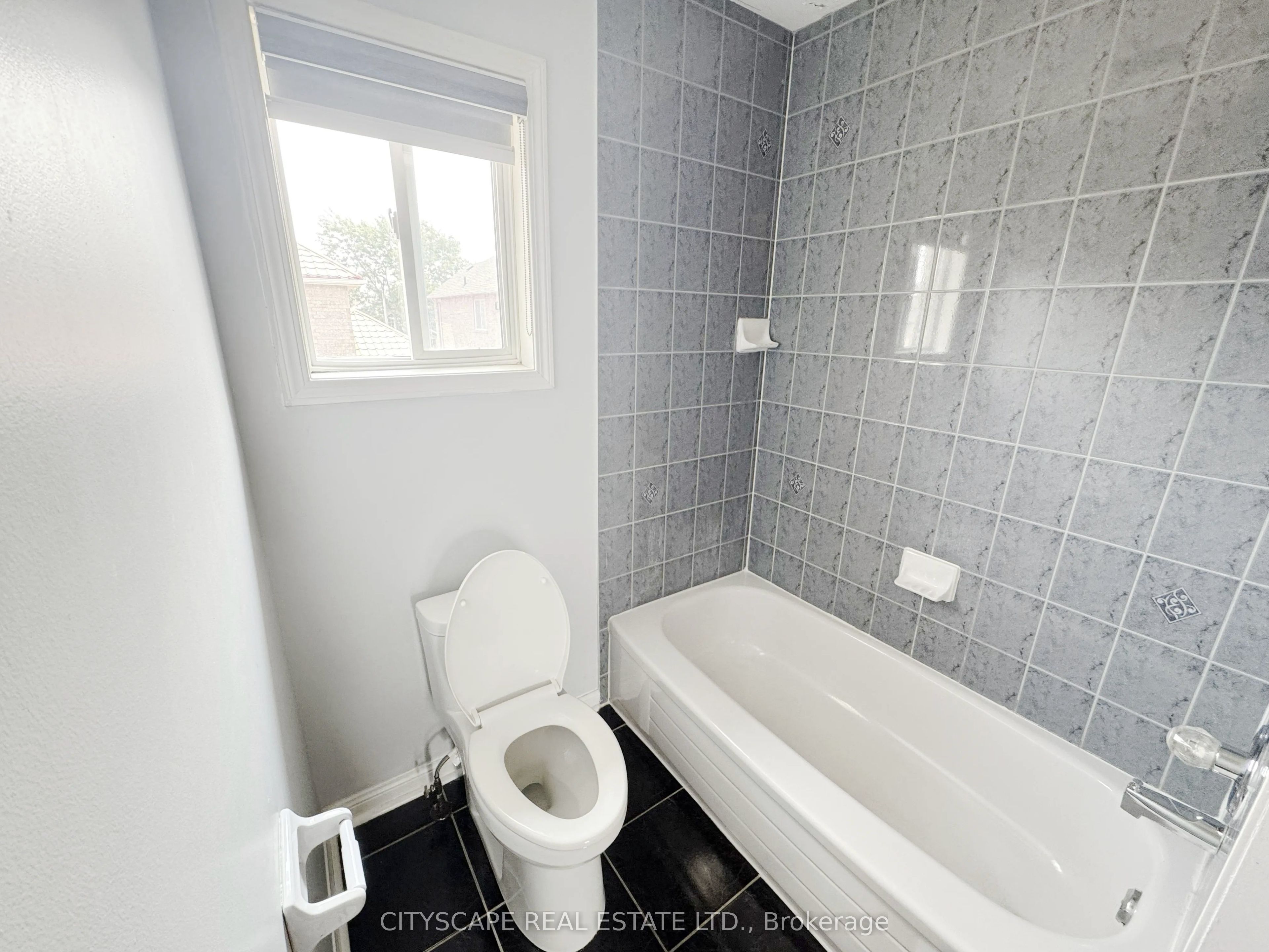 19 Selhurst Drive Property Photo 36