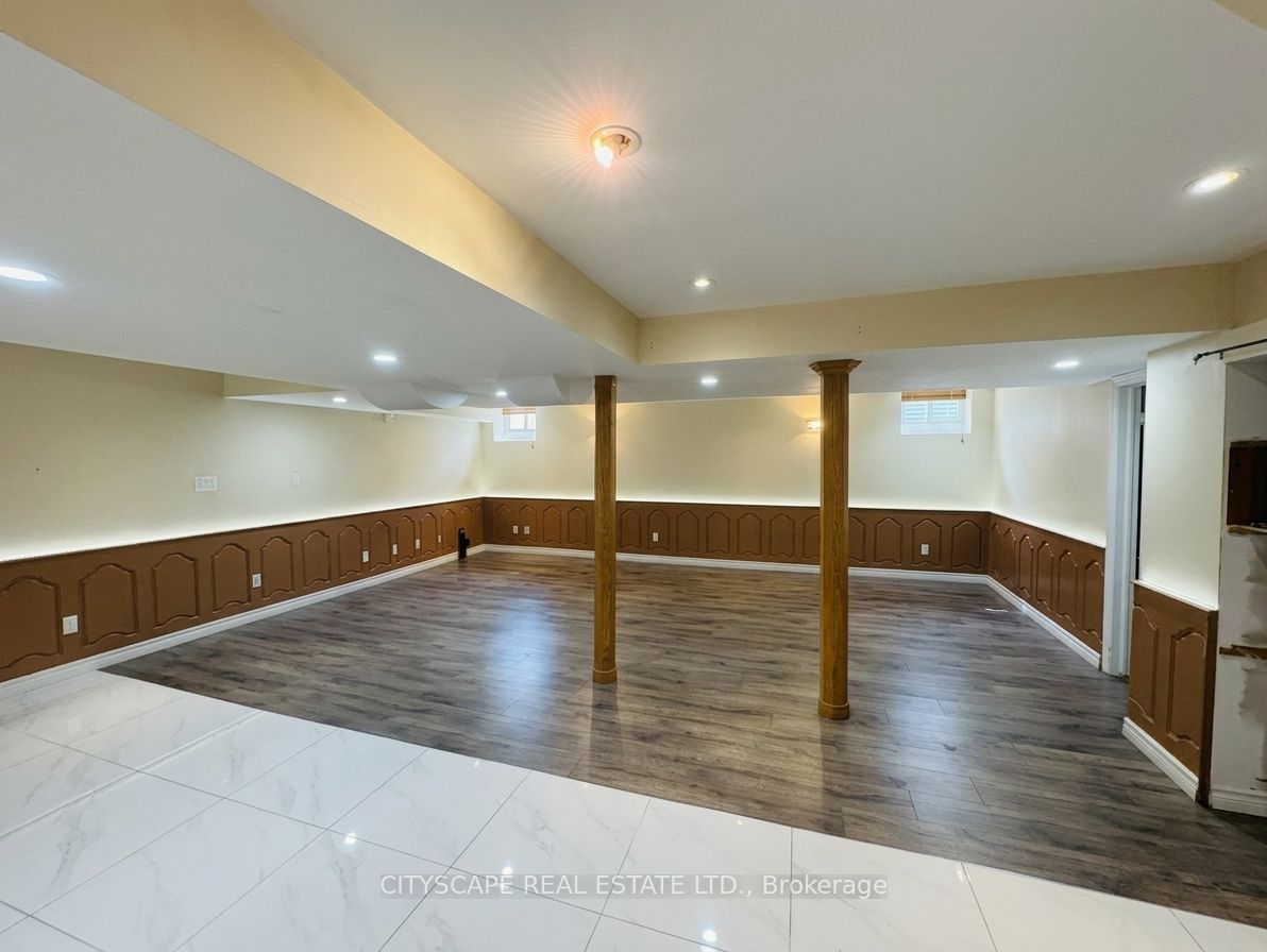 19 Selhurst Drive Property Photo 38