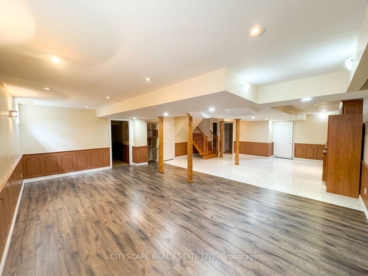 19 Selhurst Drive Property Photo 40